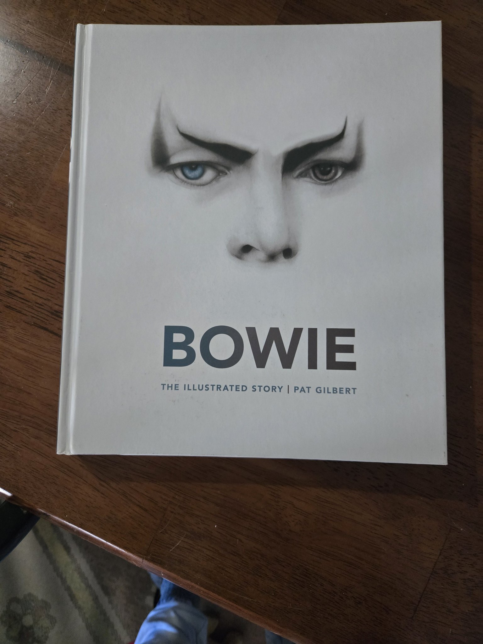 I picked up this book years ago at ollies bargain outlet It is 