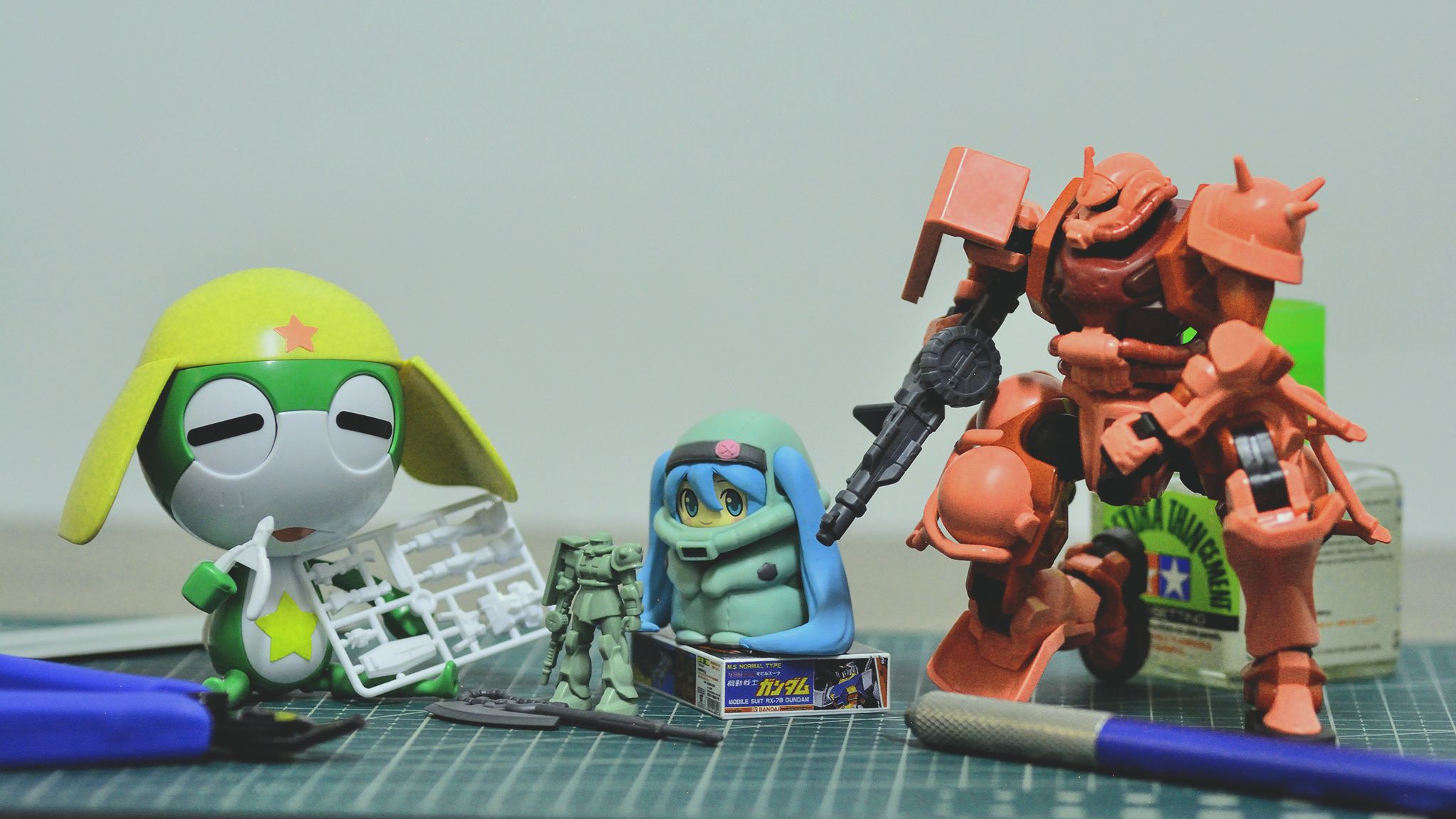 Keroro & Zaku gang 富色蛋氣 마음한 MN カンダム ダム ي AA ااي