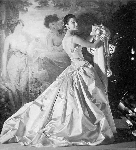 ▪️50’s【E&W】 VINTAGE GOWN COLLECTION OF VINTAGE GOWNS FROM THE 1950s