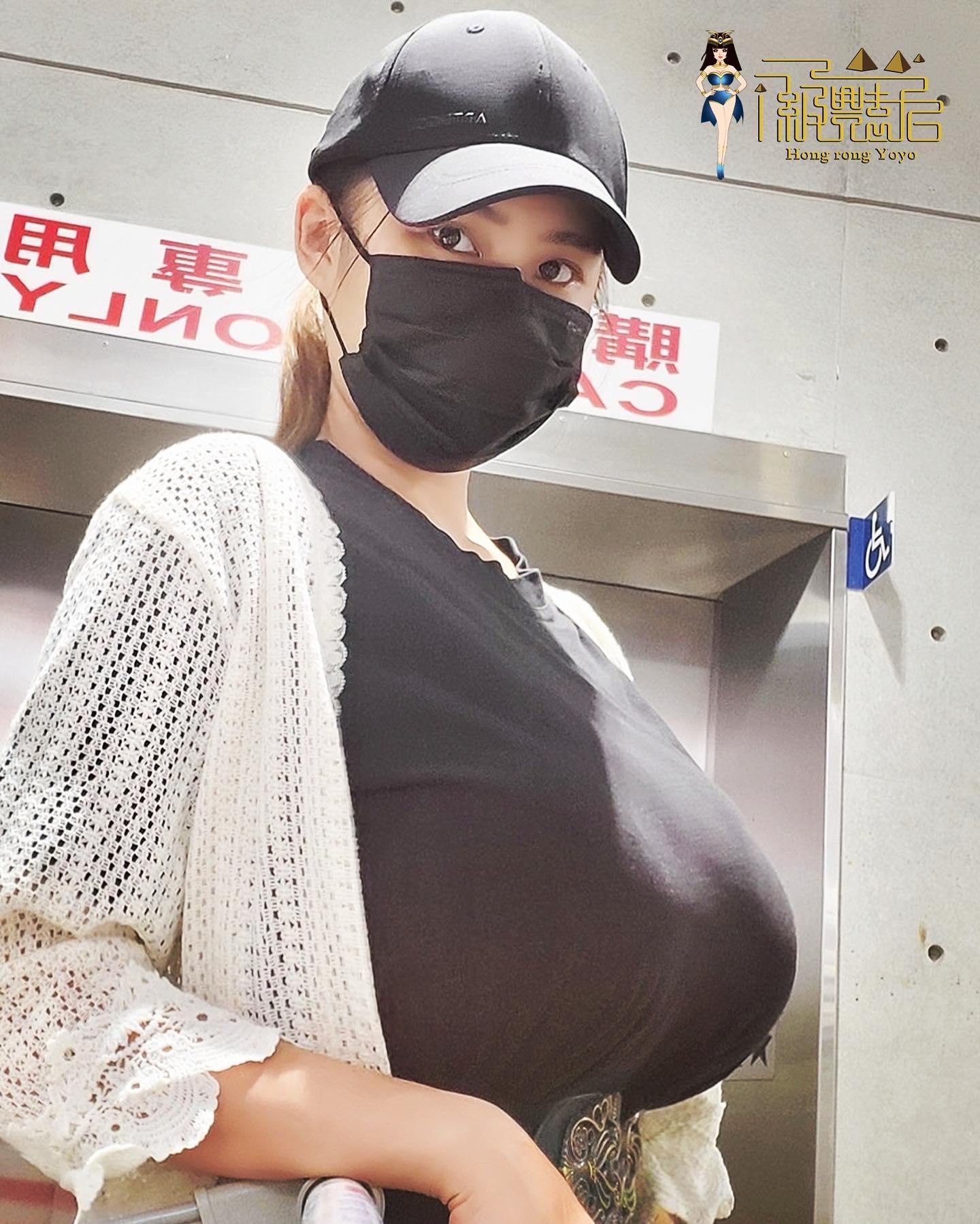 i級豔后 洪蓉โยโย่ Home
