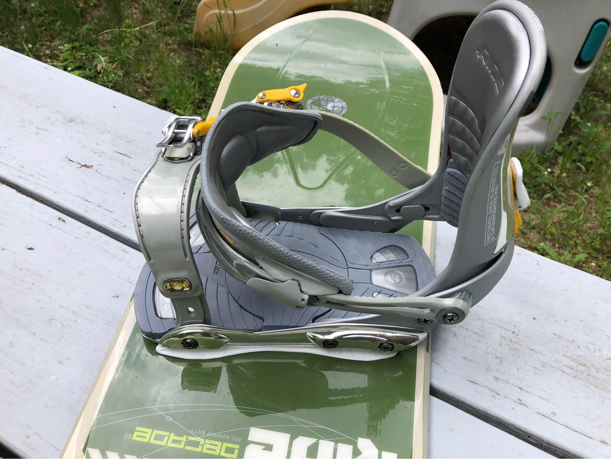 Ride Decade 160 Snow board w/ Ride Spi Bindings and Boots 