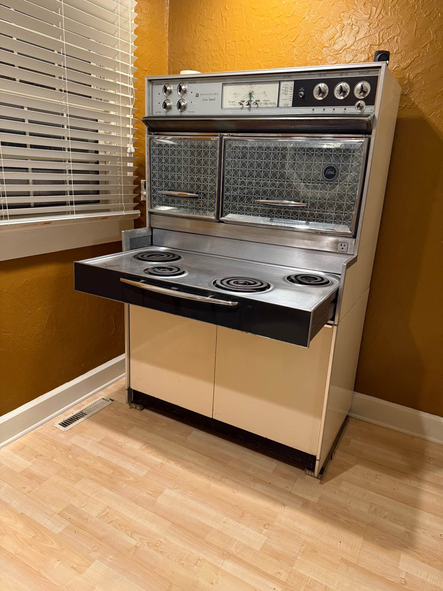 Frigidaire Flair Custom Imperial electric range - Ranges & Ovens ...
