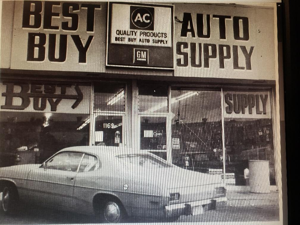 Worlds best Auto Parts Store was located in National City.