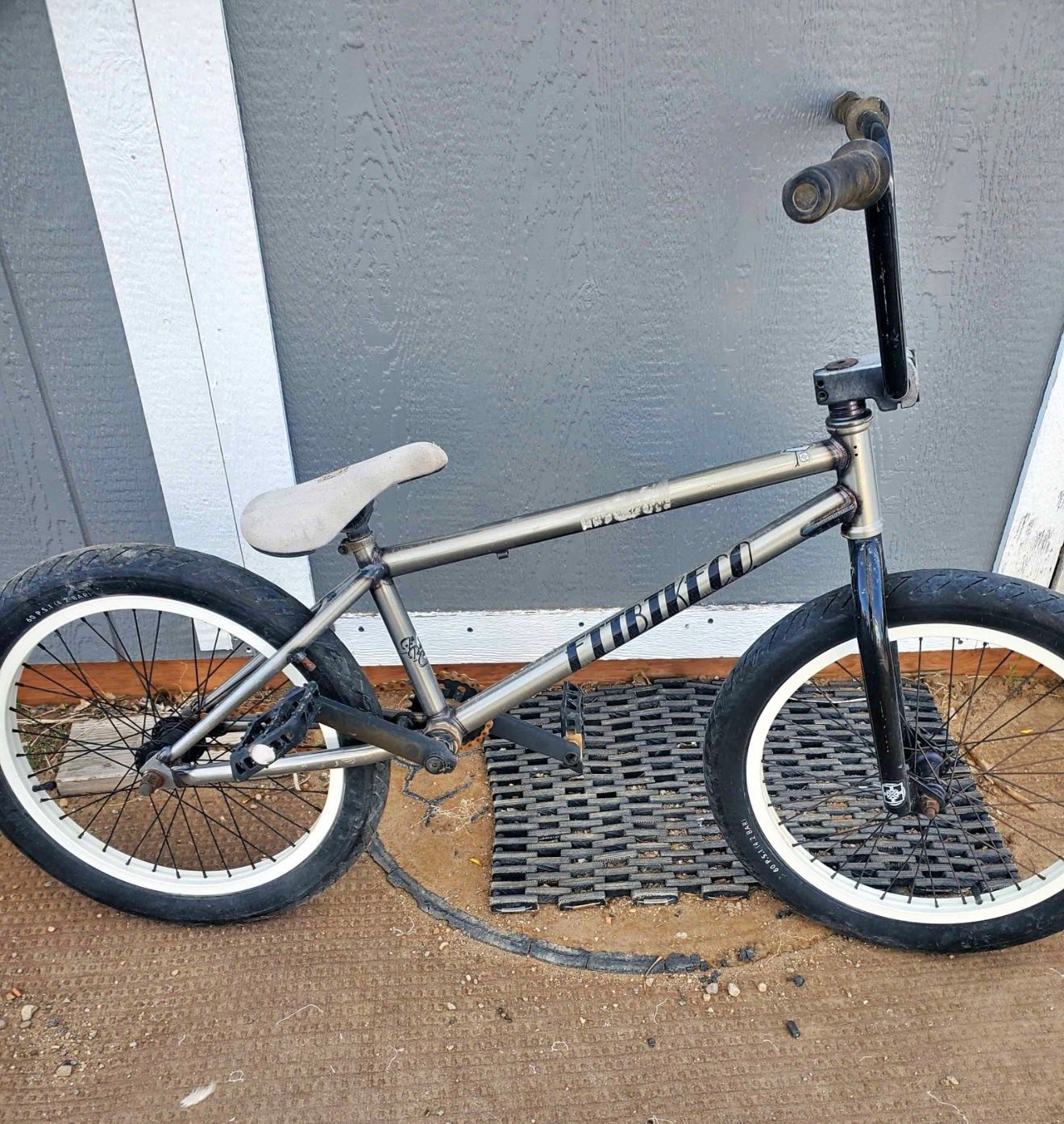 What is the performance and durability of the Fit Dugan 2015 bike?