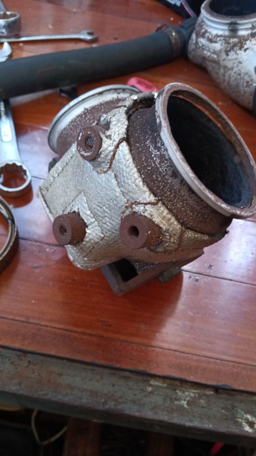 Where to find Yanmar 4LHA engine parts