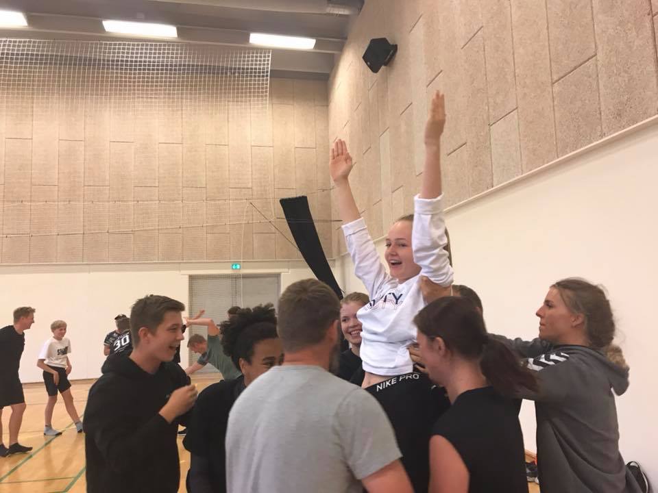Jelling fS Gymnastik added a new... - Jelling fS Gymnastik