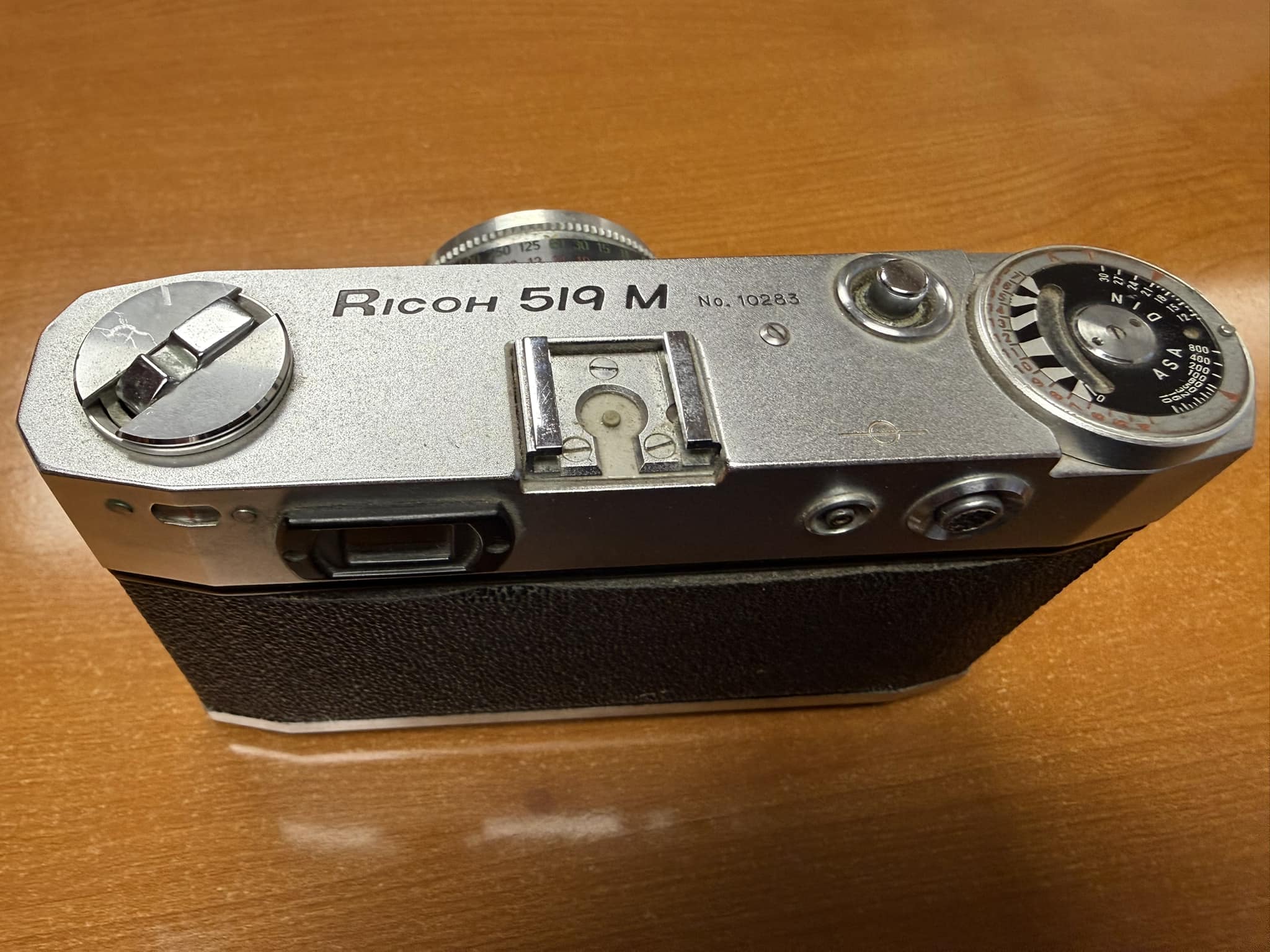 Ricoh 519 35mm rangefinder camera review