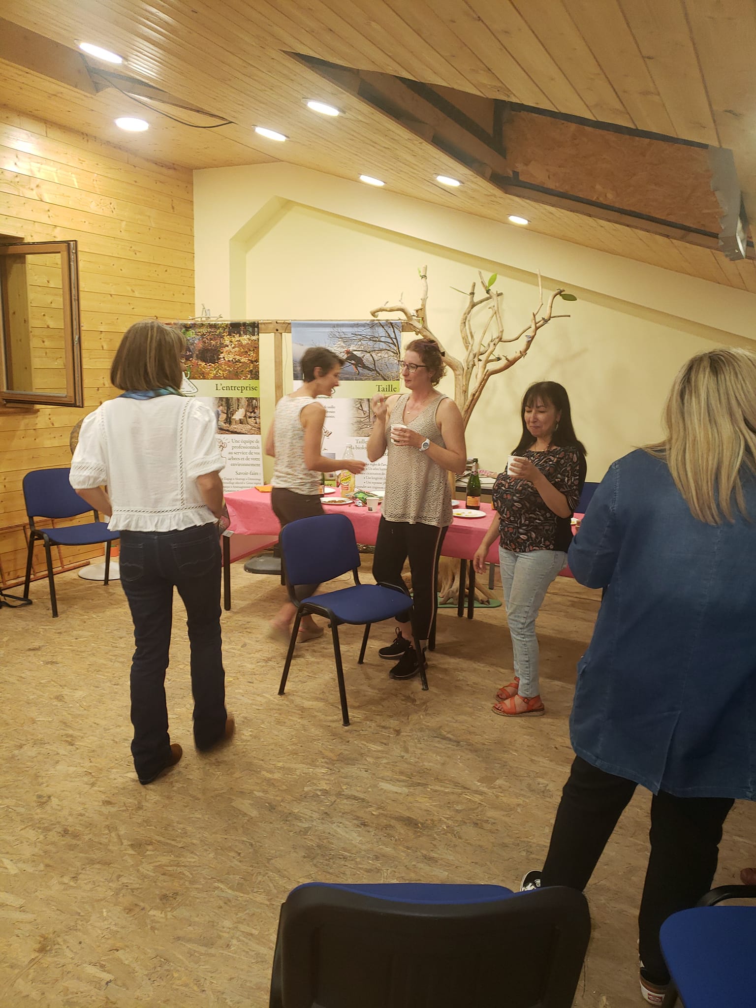 Réseau ELLEA - Entrepreneuriat féminin