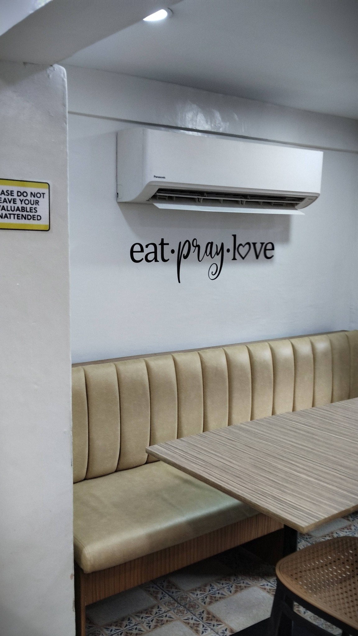 KA Muning's Halo-Halo Café & Restaurant | Quezon City