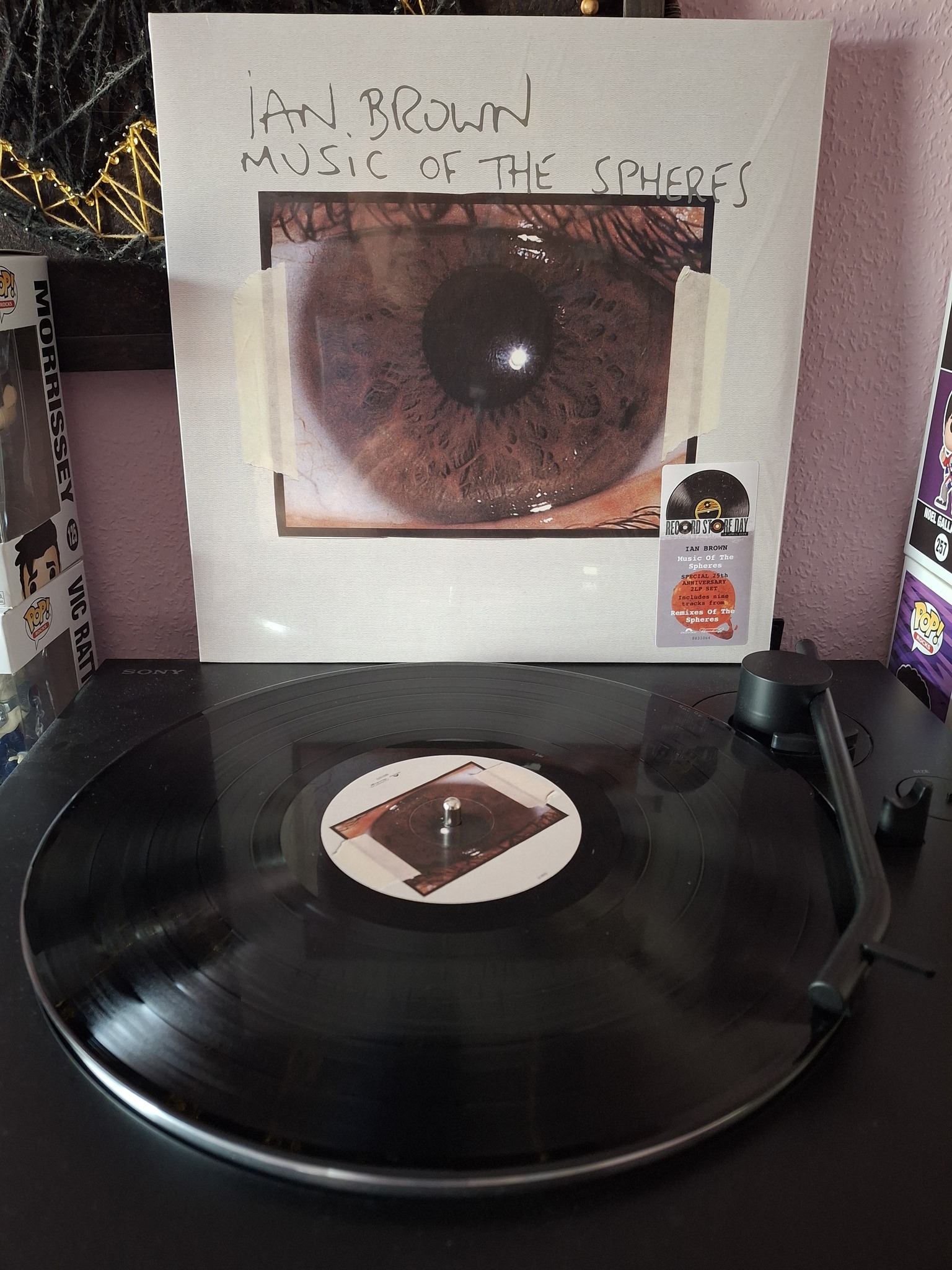 Ian Brown's Golden Greats 2016 reissue