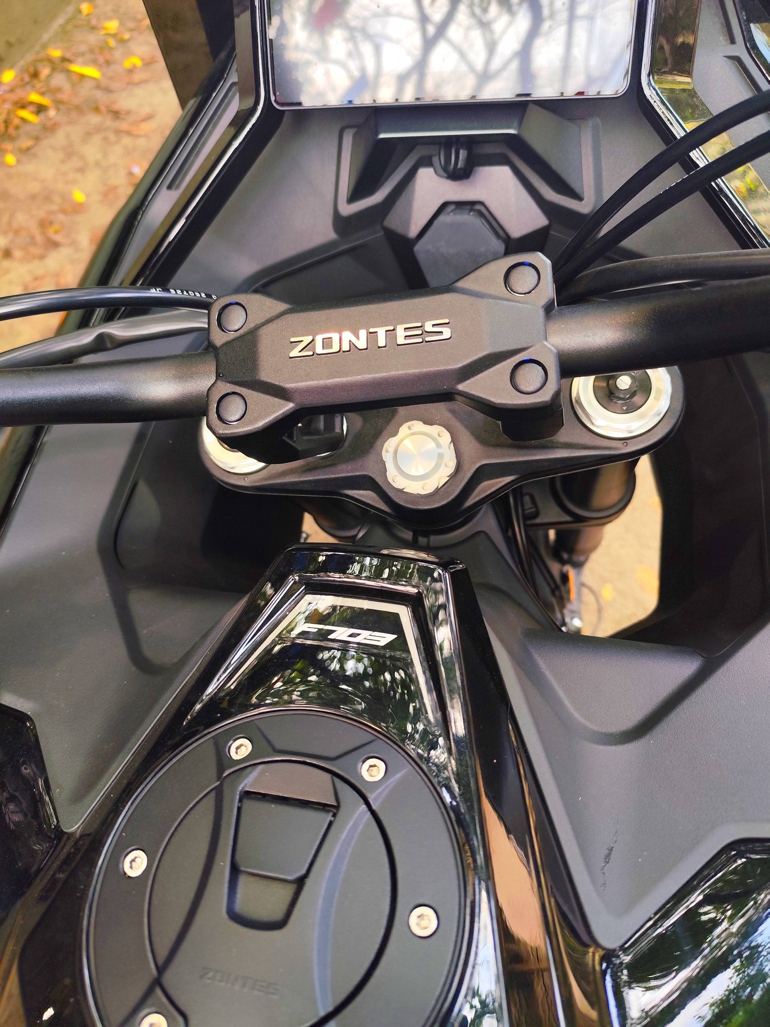 ZONTES 703RR DREAMS NEVER STOPS B.R.E MOTORCYCLE SHOP ZOUK ADONIS