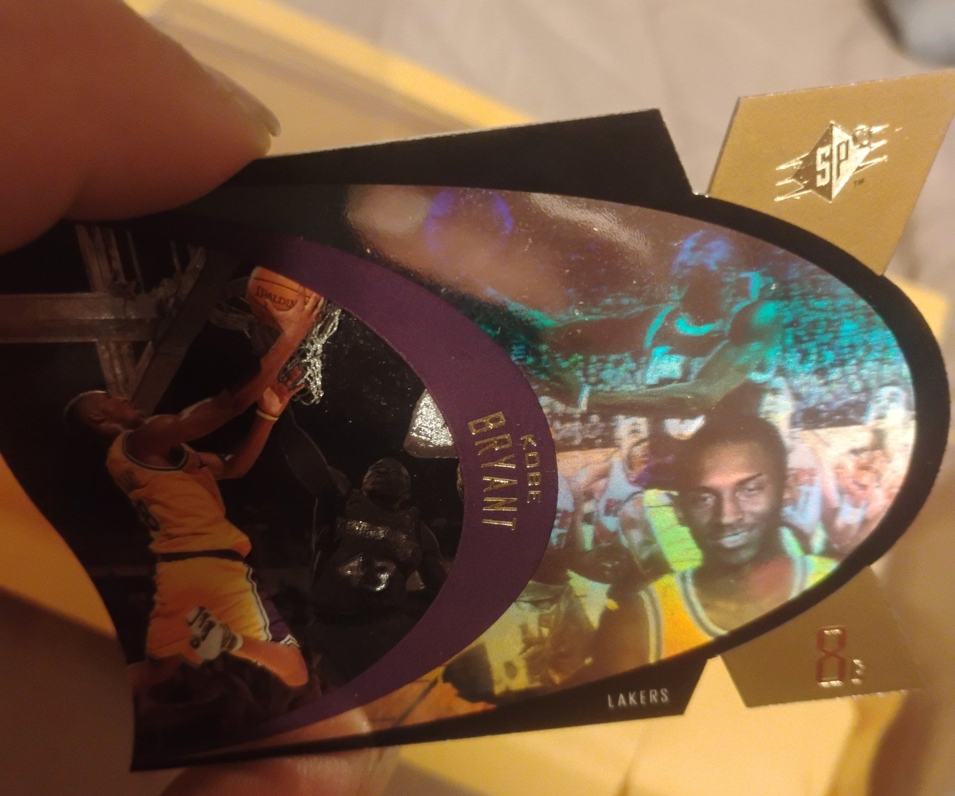 98 SPX gold Kobe Bryant コービー What makes the Kobe 97-98 SPx gold card different from others online?