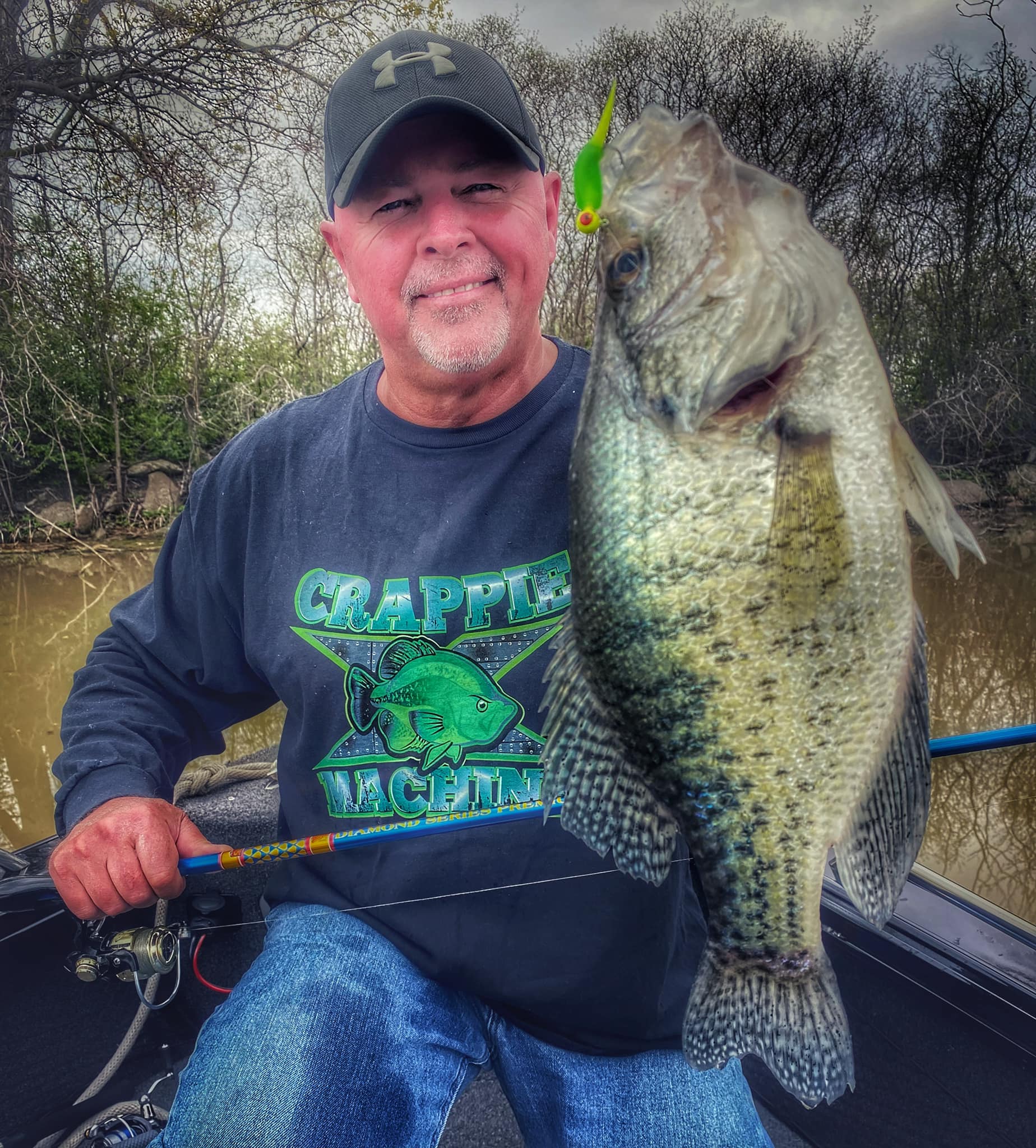 crappie fishing single pole jigging Jyg Pro 1/32oz Pink Hd White Pink Crappie’s new Crappie Thunder Jigging Rods are built for a new generation of crappie anglers who fish hard and demand the best Wild Life Adventures - Vertical
