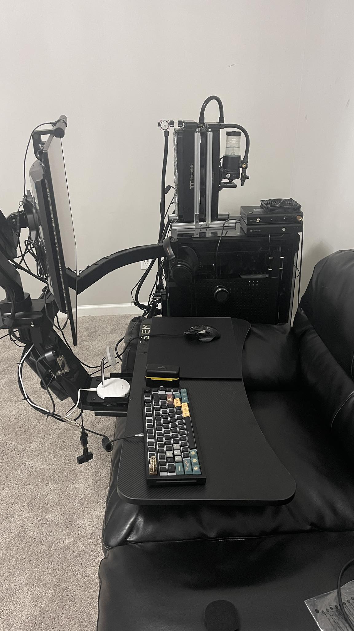PC Builder and Setups Community | The best portable PC desk I ever had ...