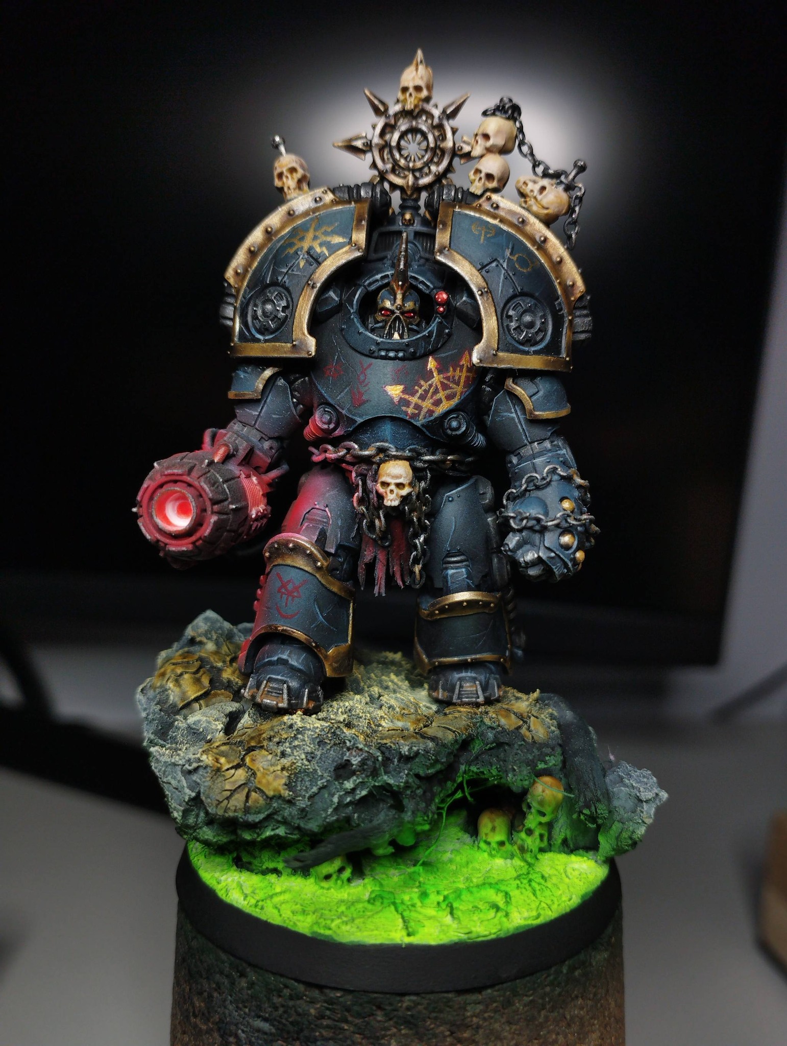 Games Workshop &ndash; Legionari Saturnini In MKII Power Armour (Horus Heresy) X10