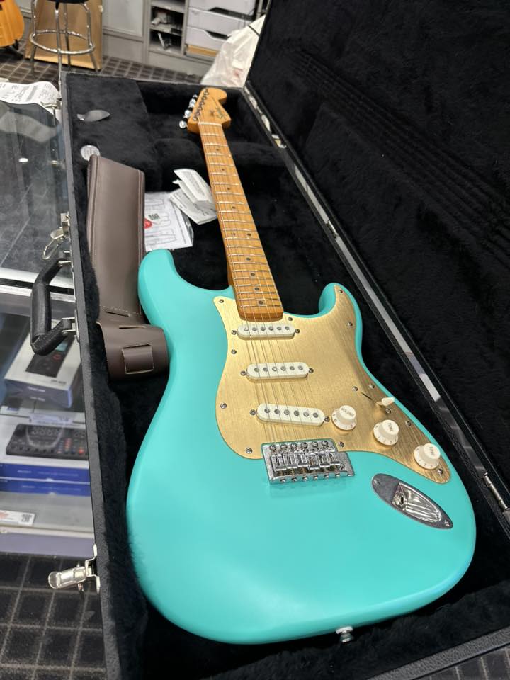 Squier Classic Vibe 70's with Seymour Duncan Quarter Pounders