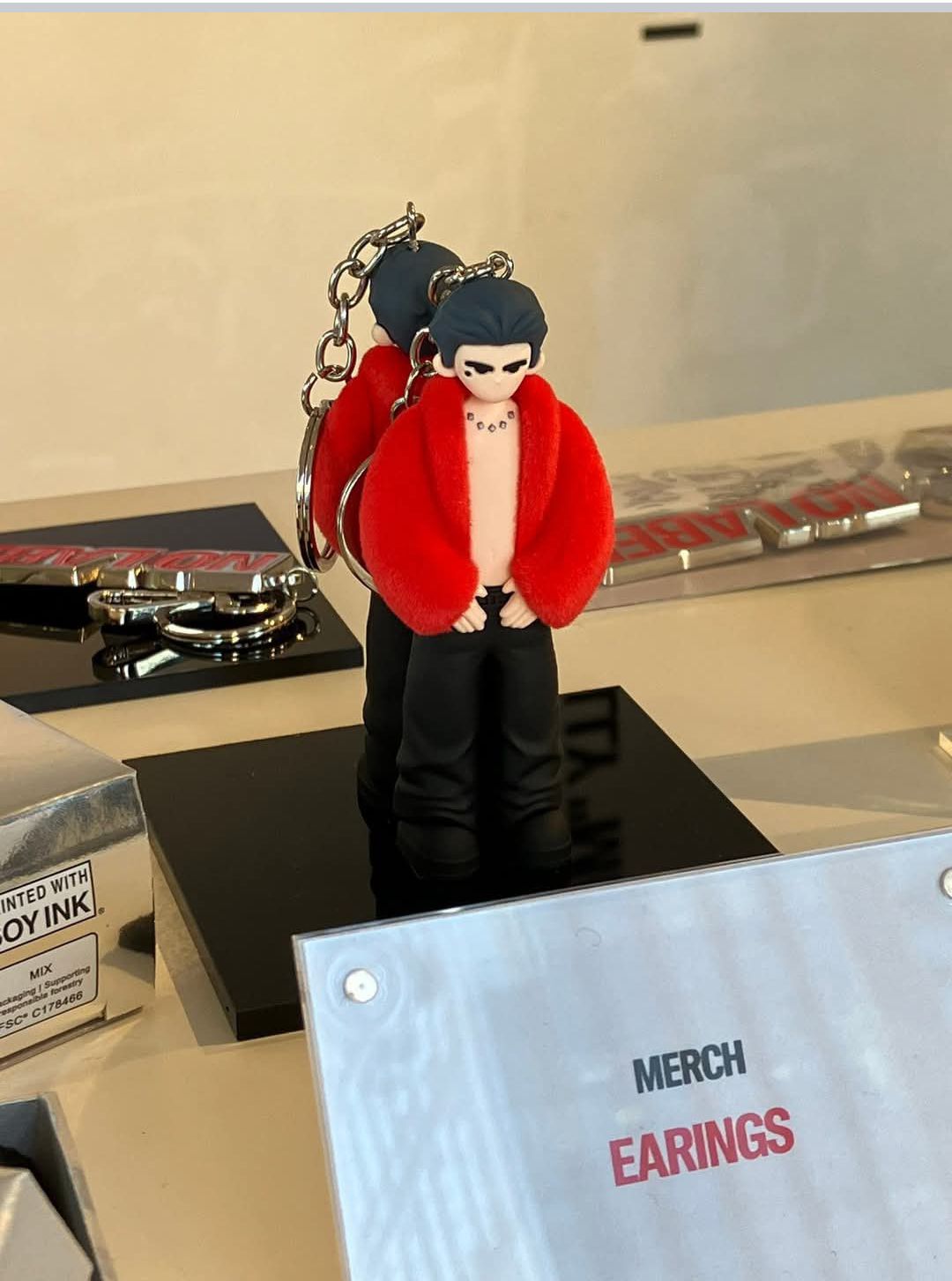 txt ヨンジュン no labels part 02 FIGURE ver. The coolest addition to your collection is here. 😎🍦 TXT YEONJUN