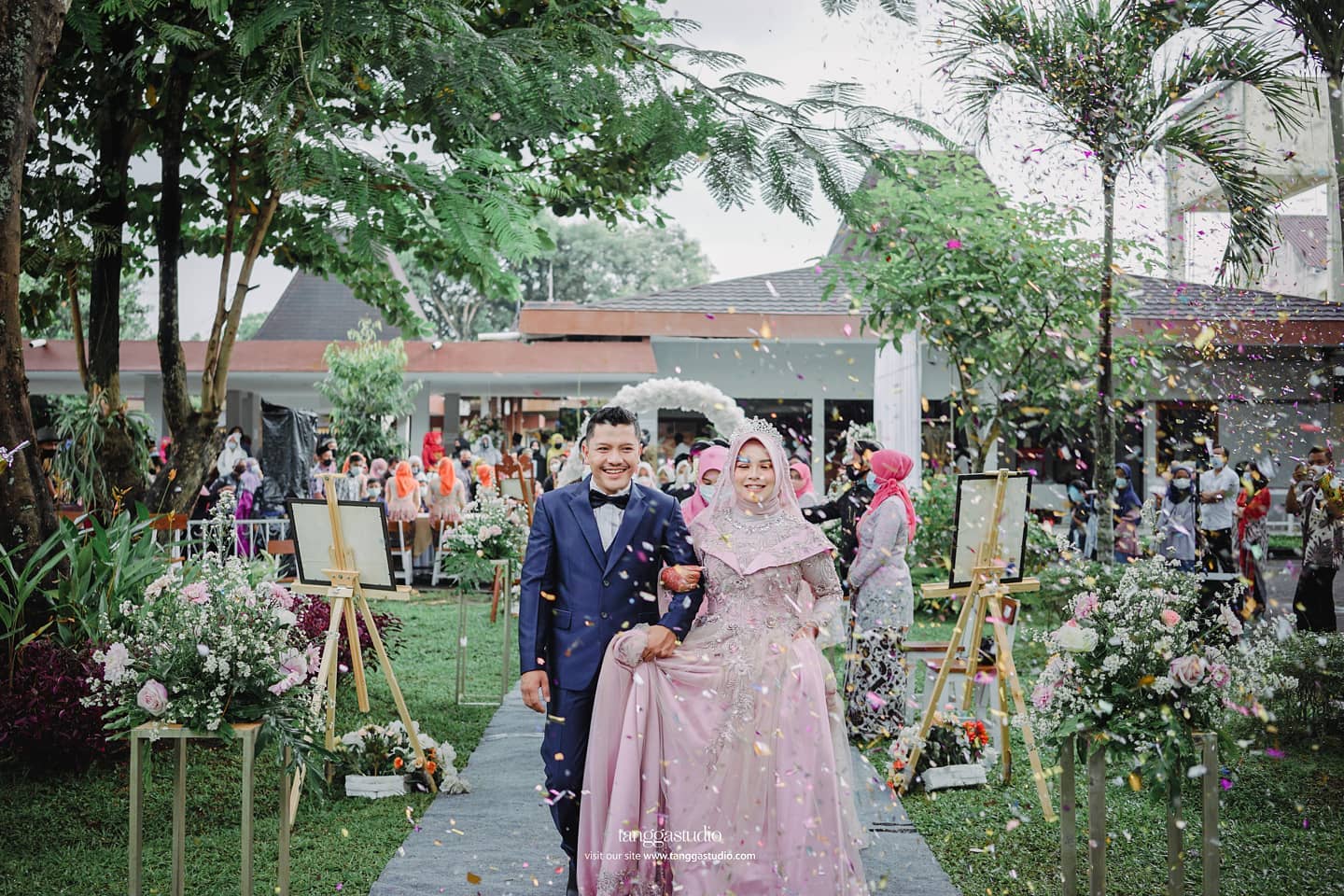 From the wedding Lisa & Aziz 😍 .... - jogloresidencehotel