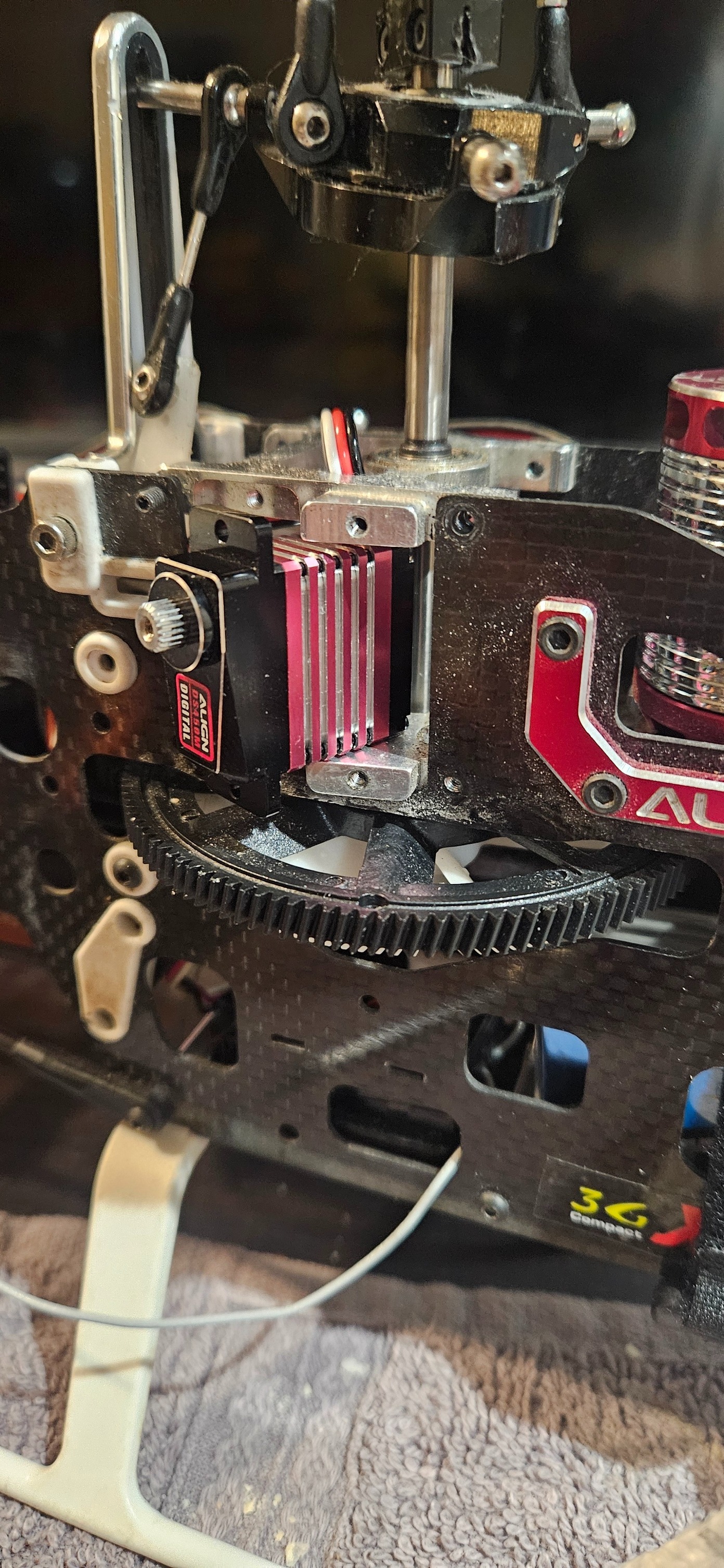 Who knows what the difference is between the align 820M and the