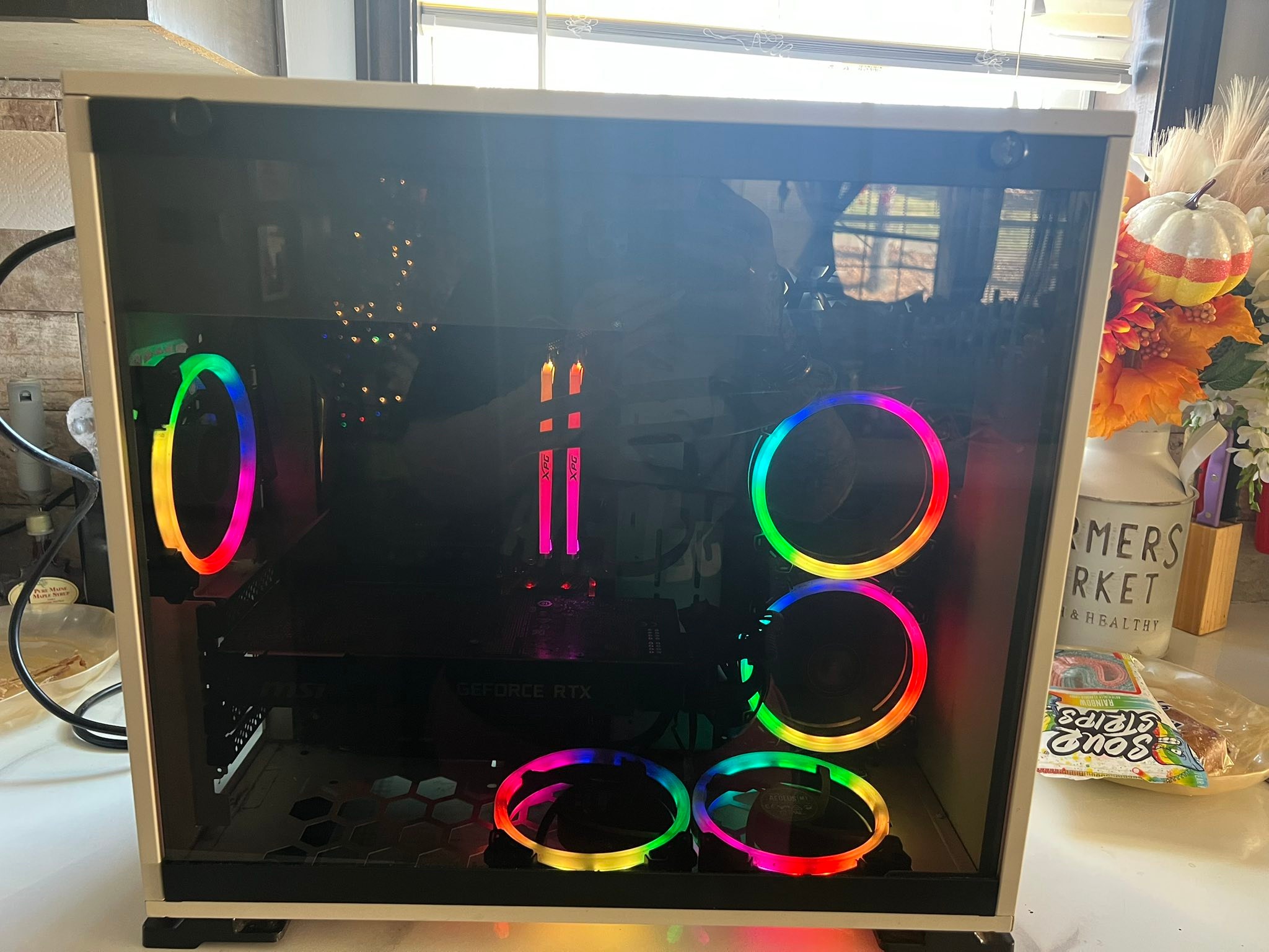 Is this gaming PC bundle with Intel i9-9900K and Samsung 32GB RAM