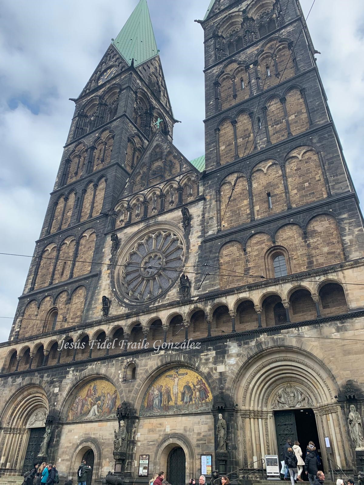 Por AMOR al ARTE - CATEDRAL de BREMEN... La catedral de Bremen , está ...