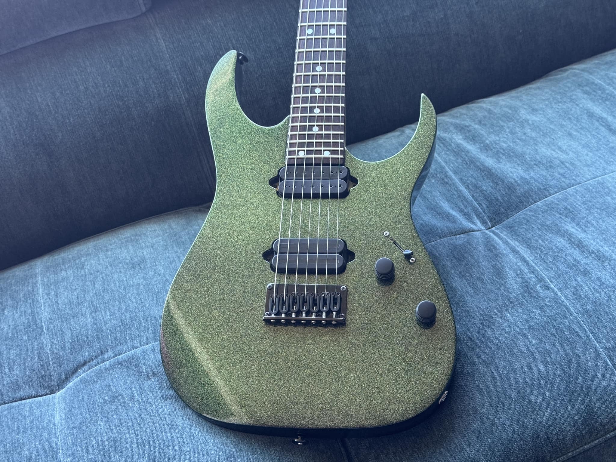 Refinished Ibanez RG7621 guitar