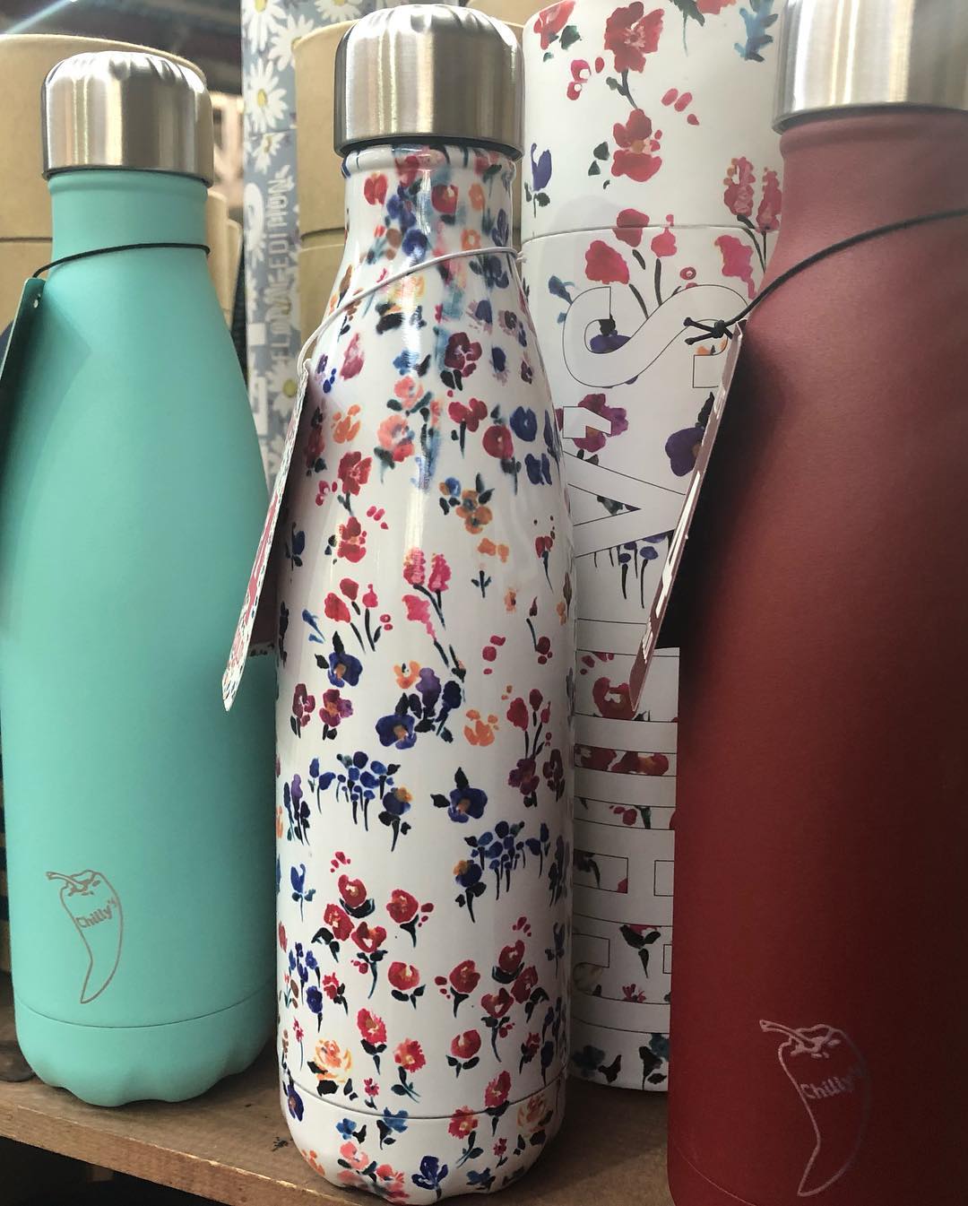 With our brand new Cats Insulated Bottle, you'll feel like the cat