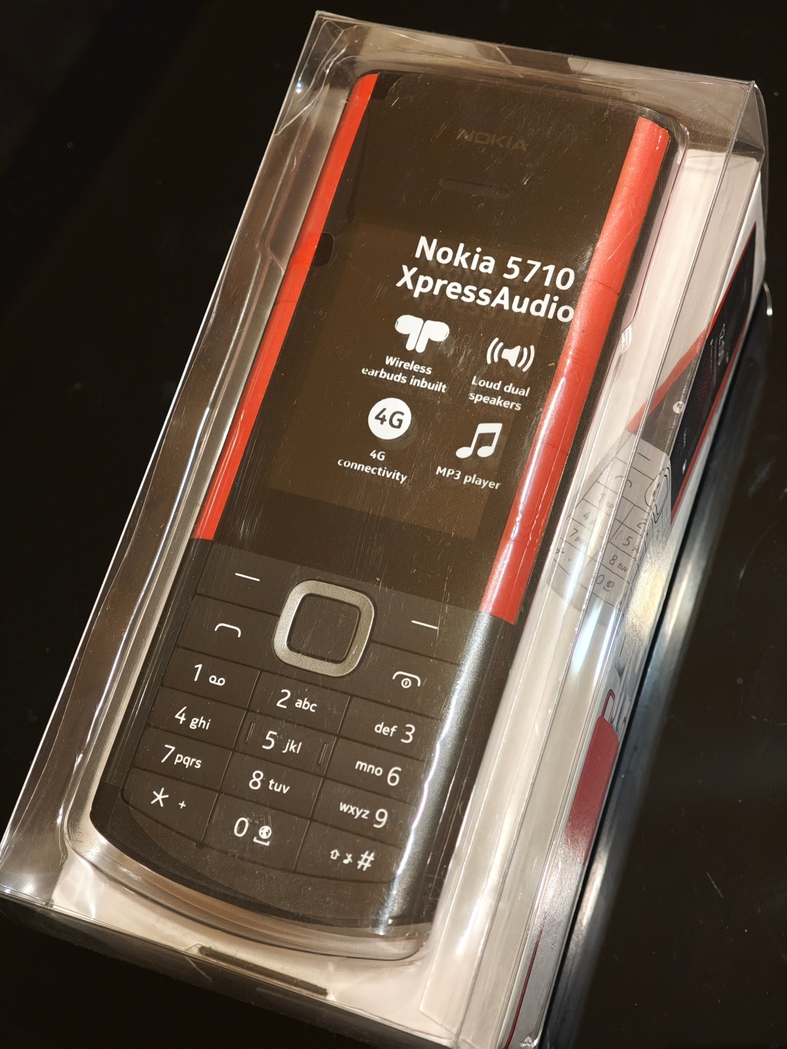 Nokia 5710 Xpress NOU