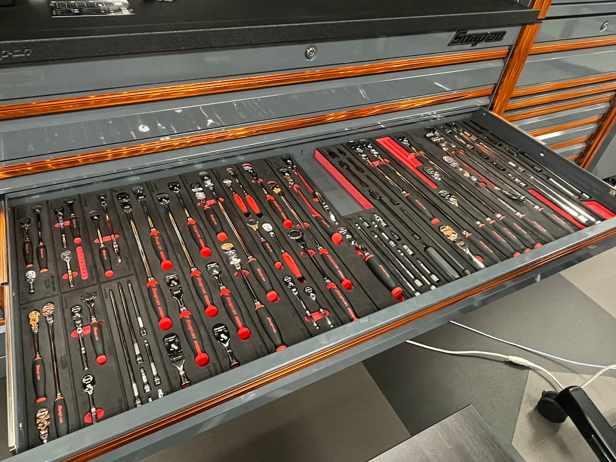 Snap-on Tool Box Fans | Ratchet drawer Thursday | Facebook