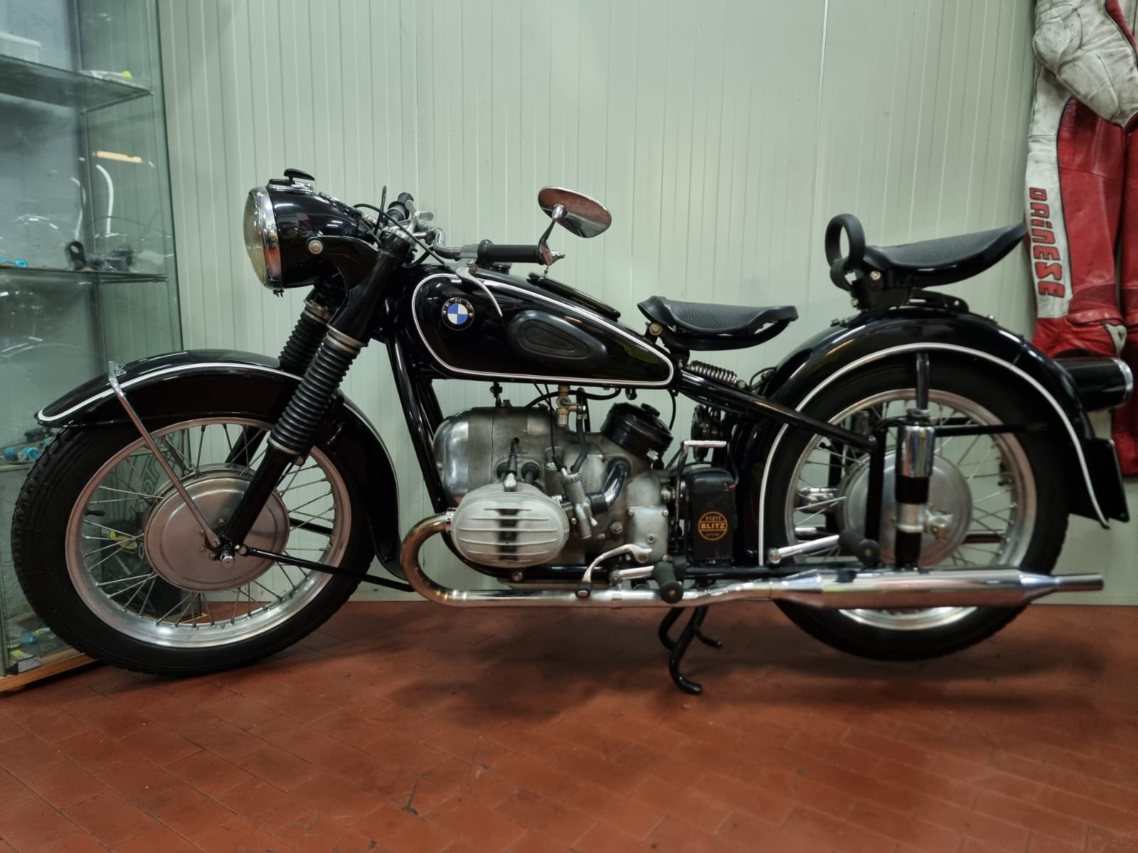 SELLING 1953 BMW R51/3 - COMPLETELY RESTORED with ORIGINAL PARTS I 