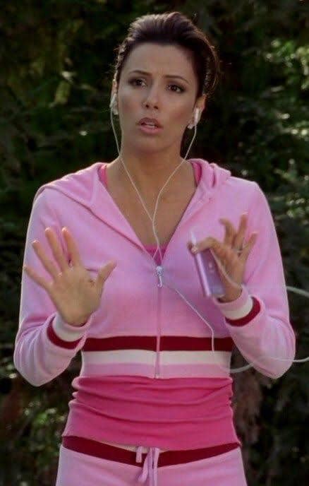 Haut Porté Par Gabrielle Solis Dans Desperate Housewives - Chemisier Violet En Soie - Taille S - Occasion Très Bon état