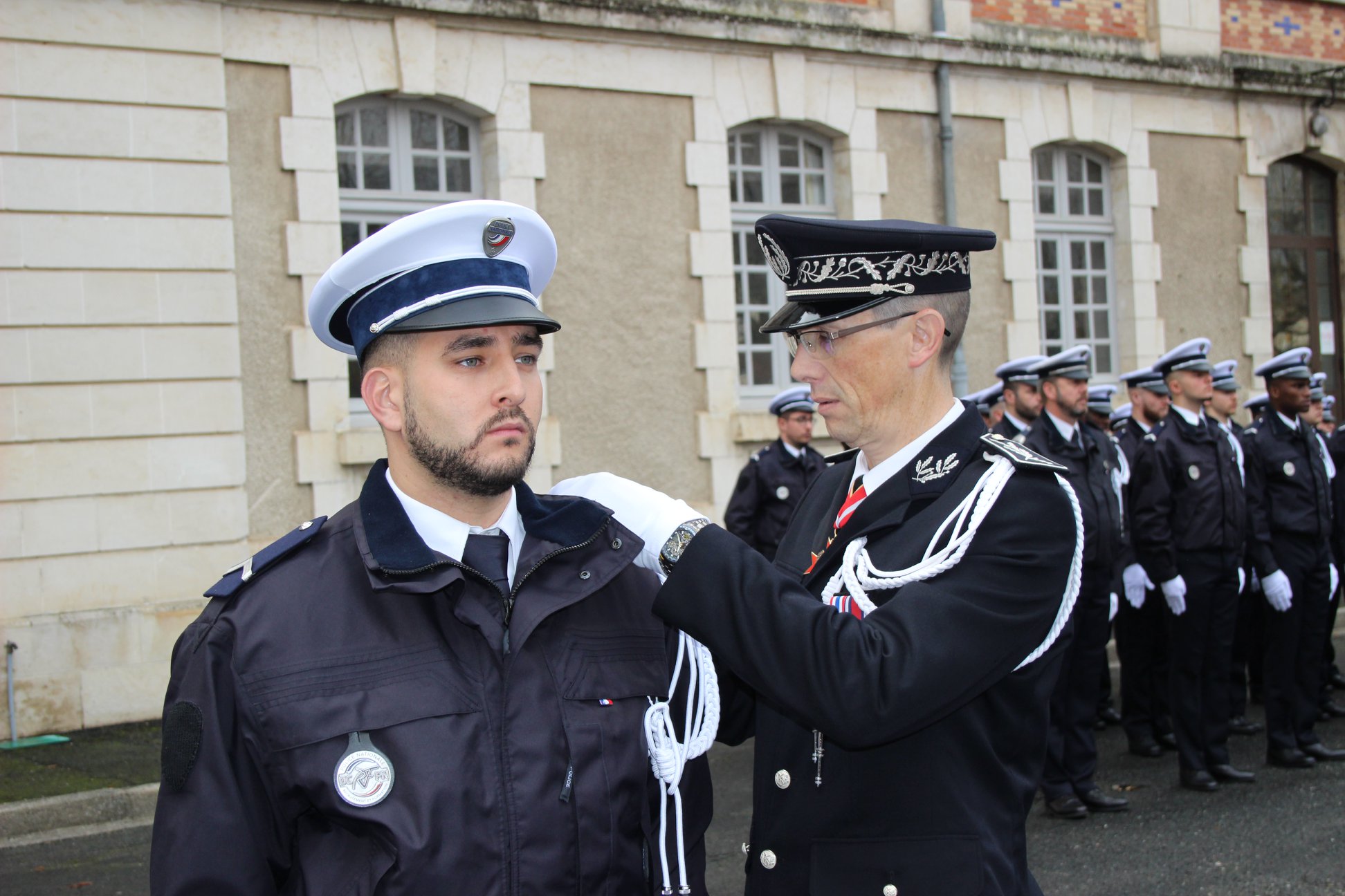 Police - École Nationale de Police de Périgueux - Sortie des élèves de ...