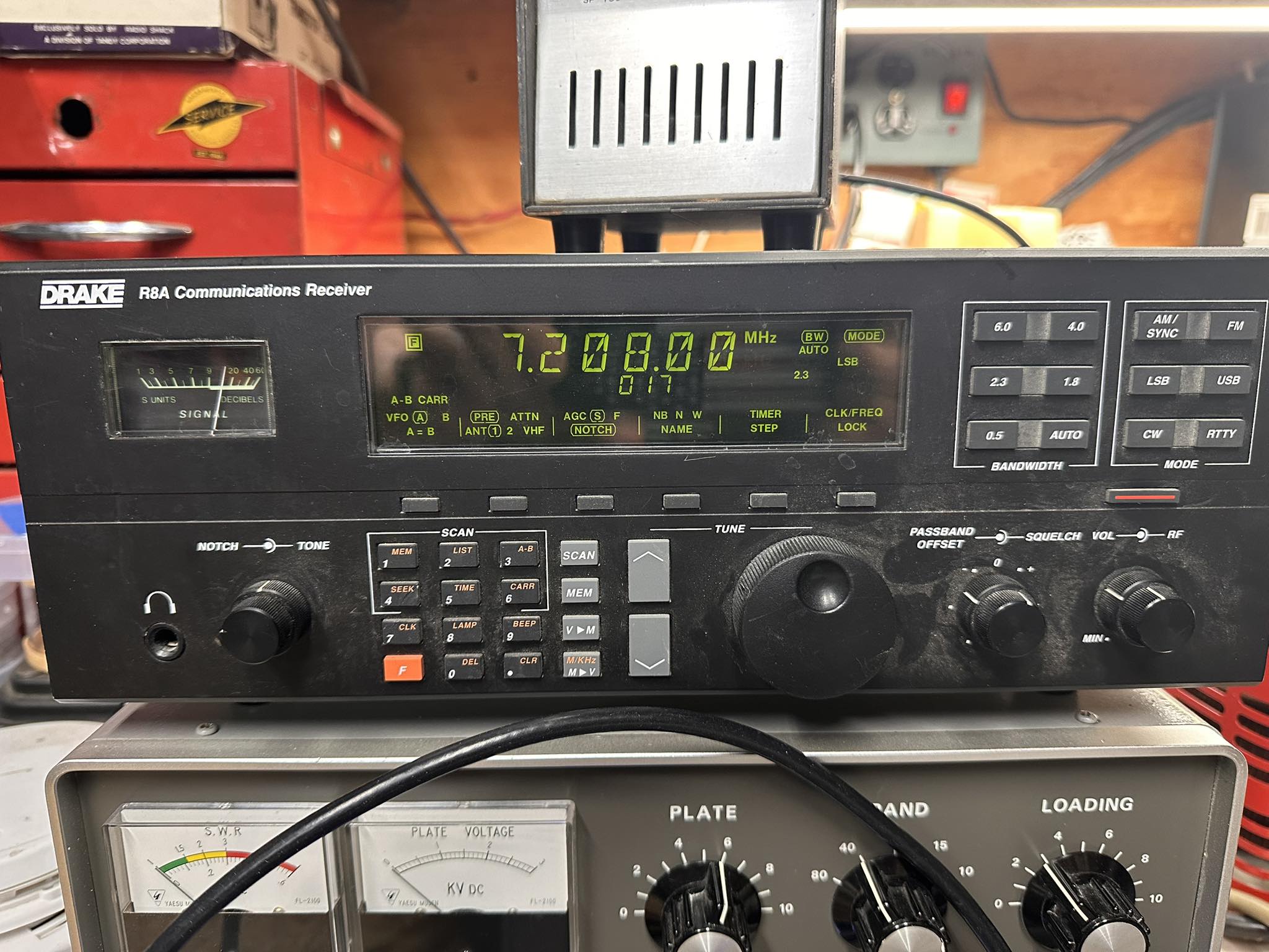 Look at these cute little guys. Drake R8 communications receiver