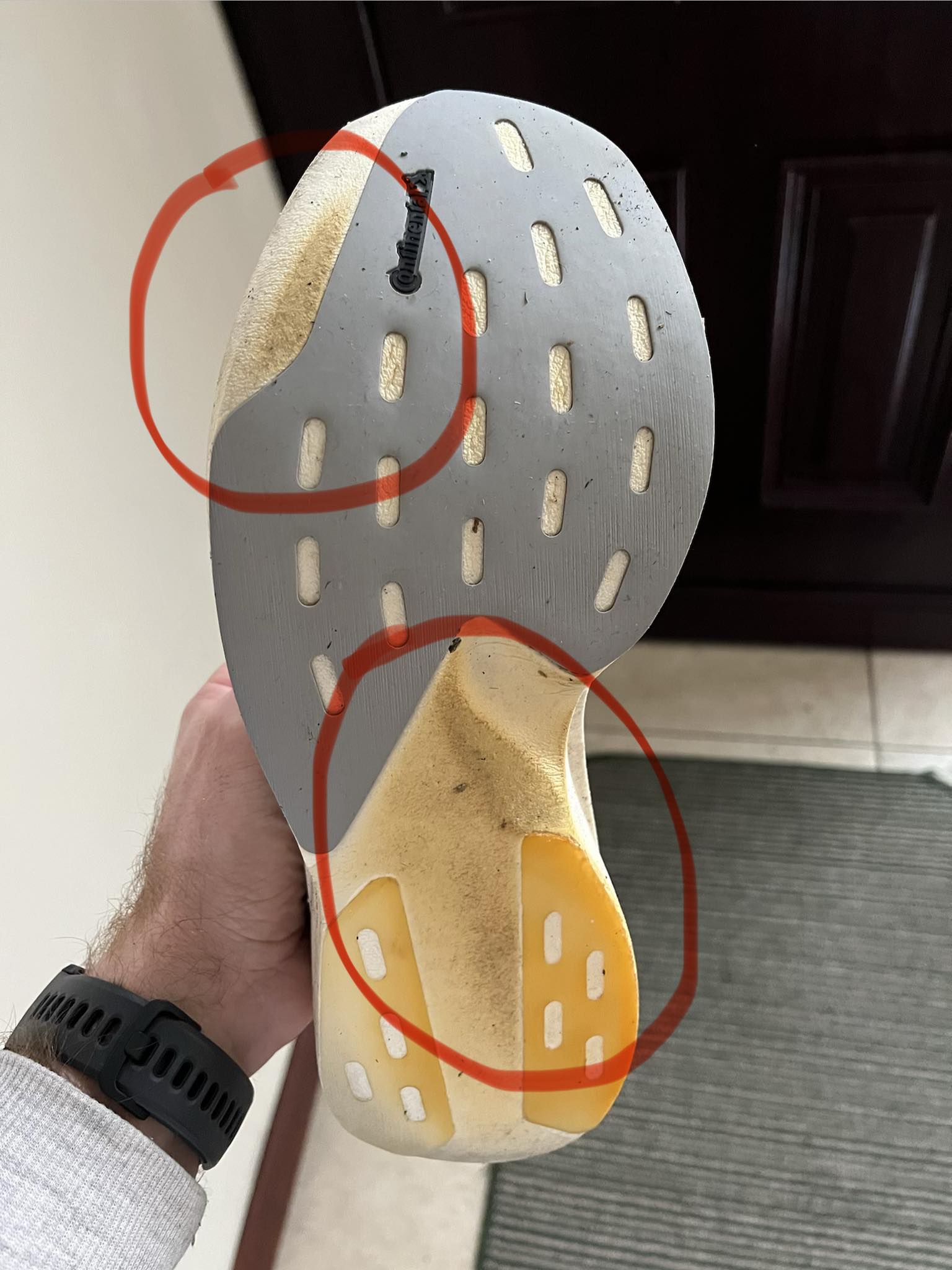 Does your shoe sole indicate your running style?