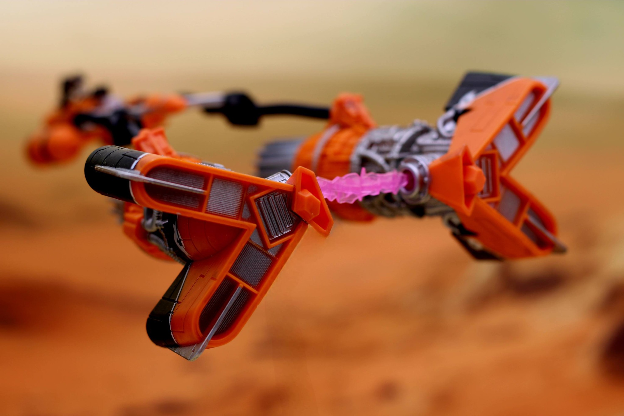 Sebulba's Podracer featured two Collar Pondrat Plug-F Mammoth