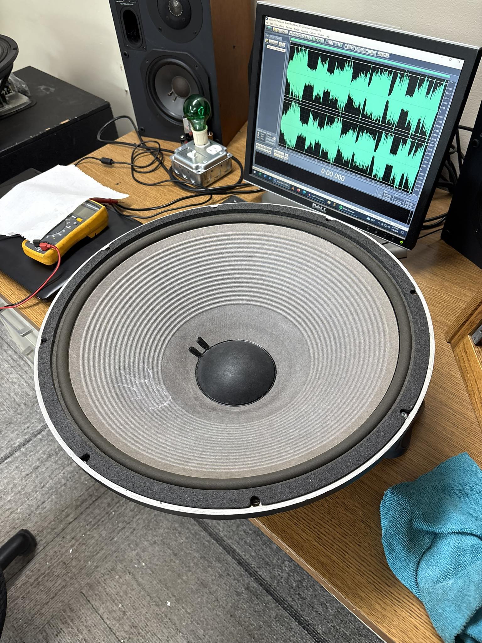 identified JBL 2245H 18 inch woofer