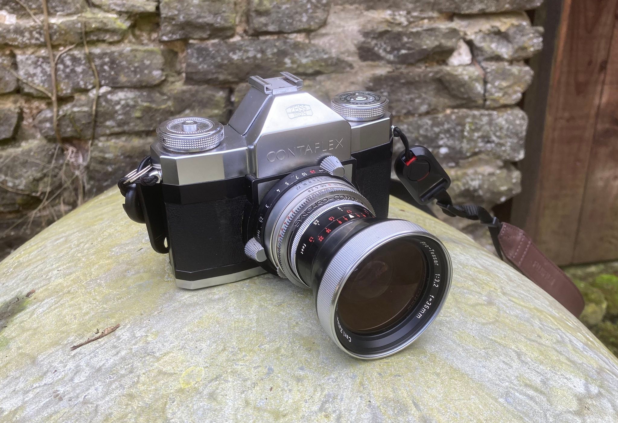 Contaflex Super B Camera Discussion