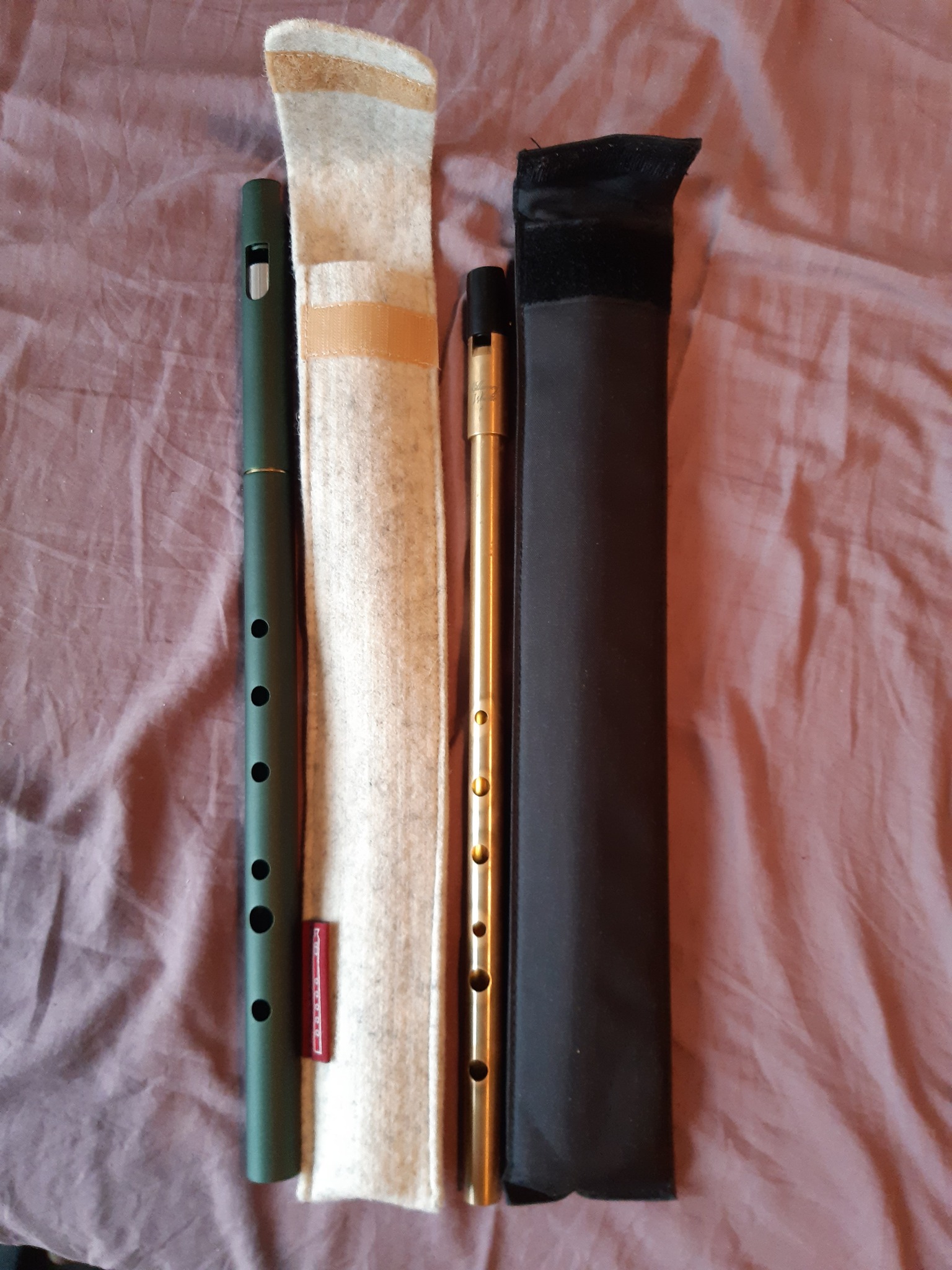 Hi. I have a Kerry High D Chieftain whistle. (Although it looks