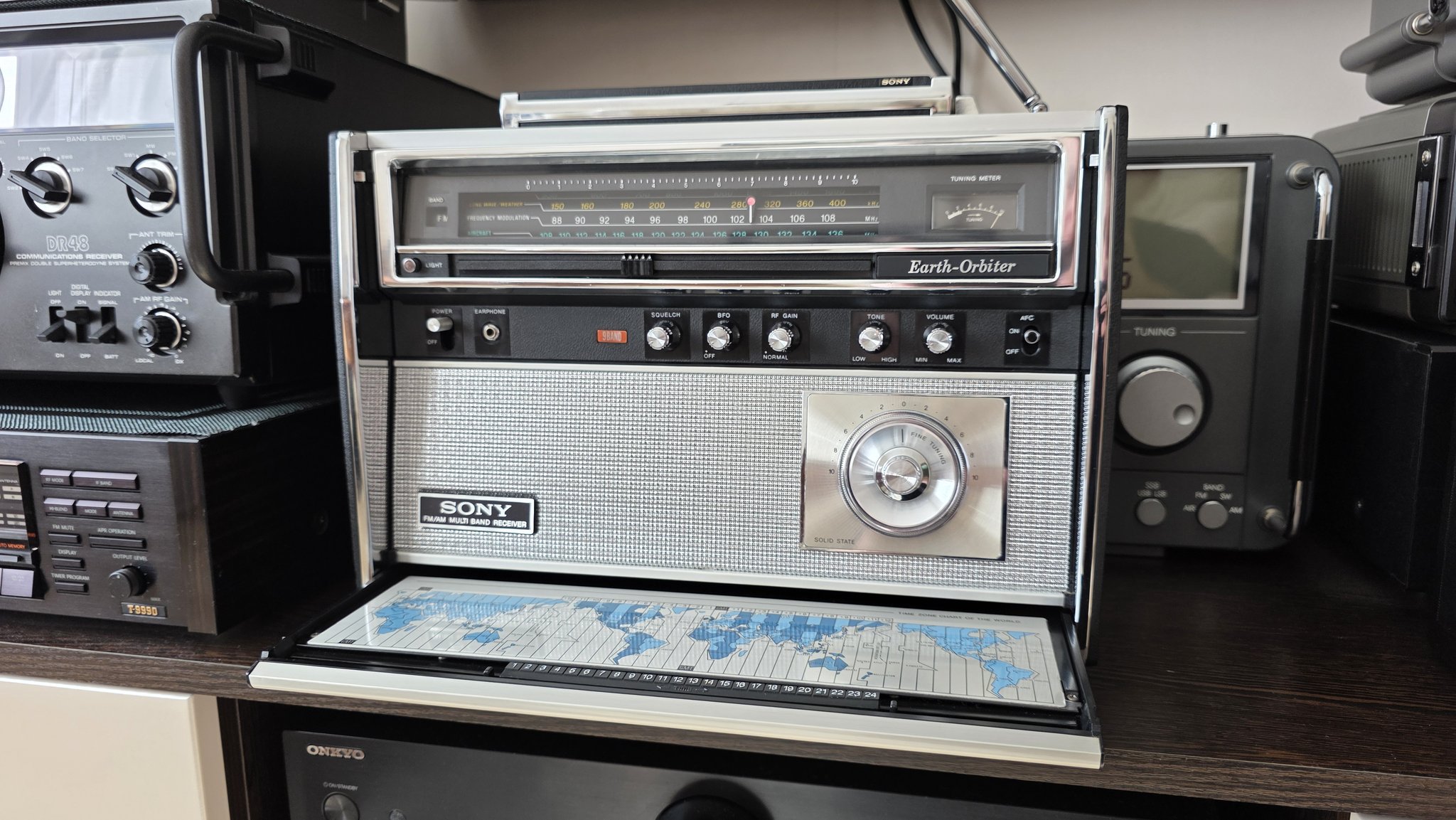 vintage an・an no.10 What is the ID of the Sony CRF-5090 power socket?