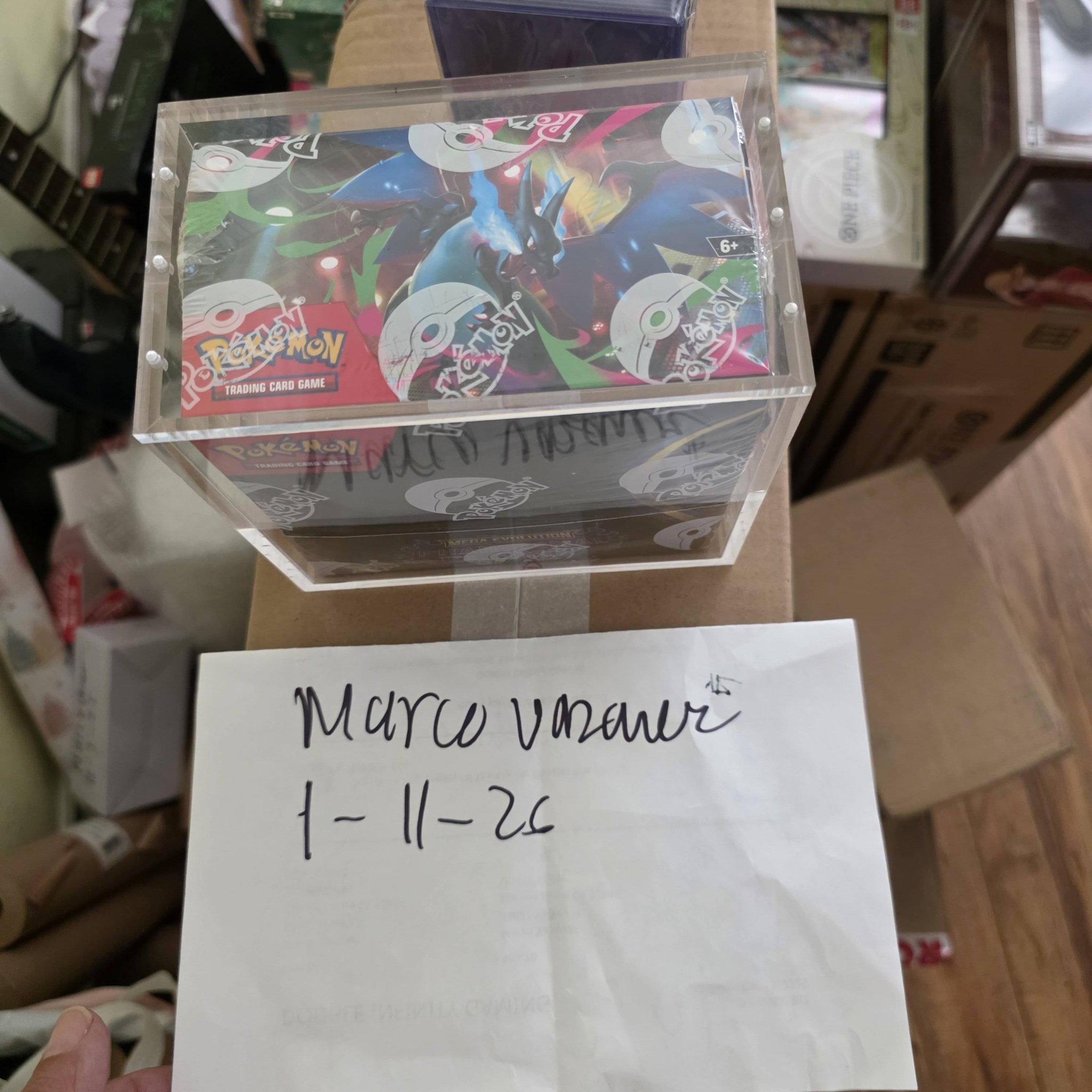 NEW Pokemon TCG SWSH Evolving Skies Booster Box SEALED w/ Acrylic Case