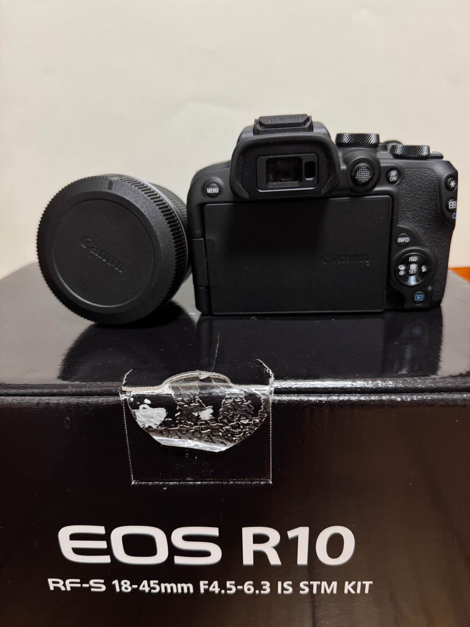 商品狀態】：售【商品名稱】：Canon EOS R10 【商品售價】：13000 