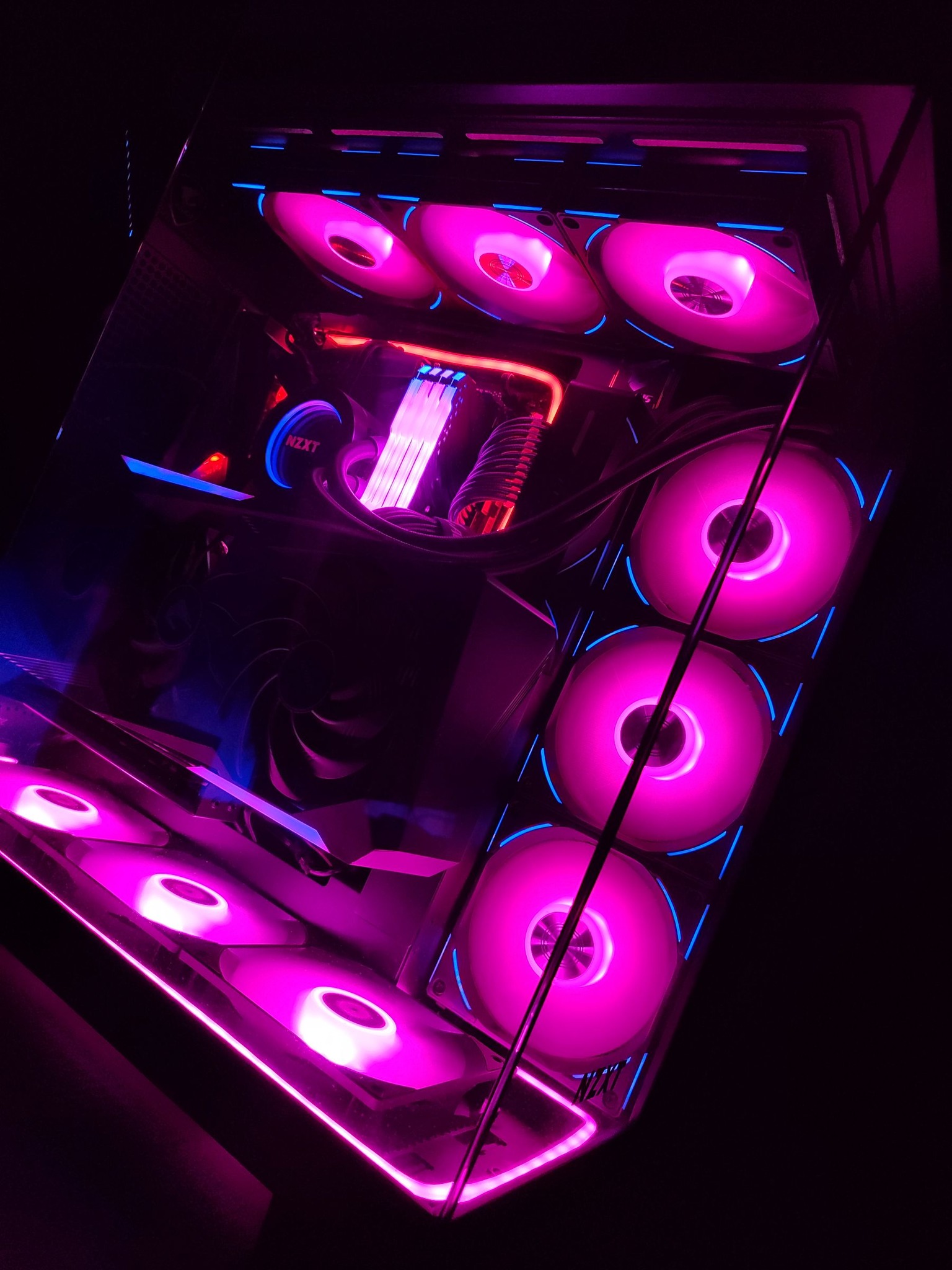 Building a PC with NZXT H9 Flow case and MSI X870E Tomahawk