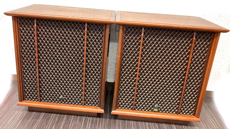 Sansui SP-3005 Speakers, 2-Pair.