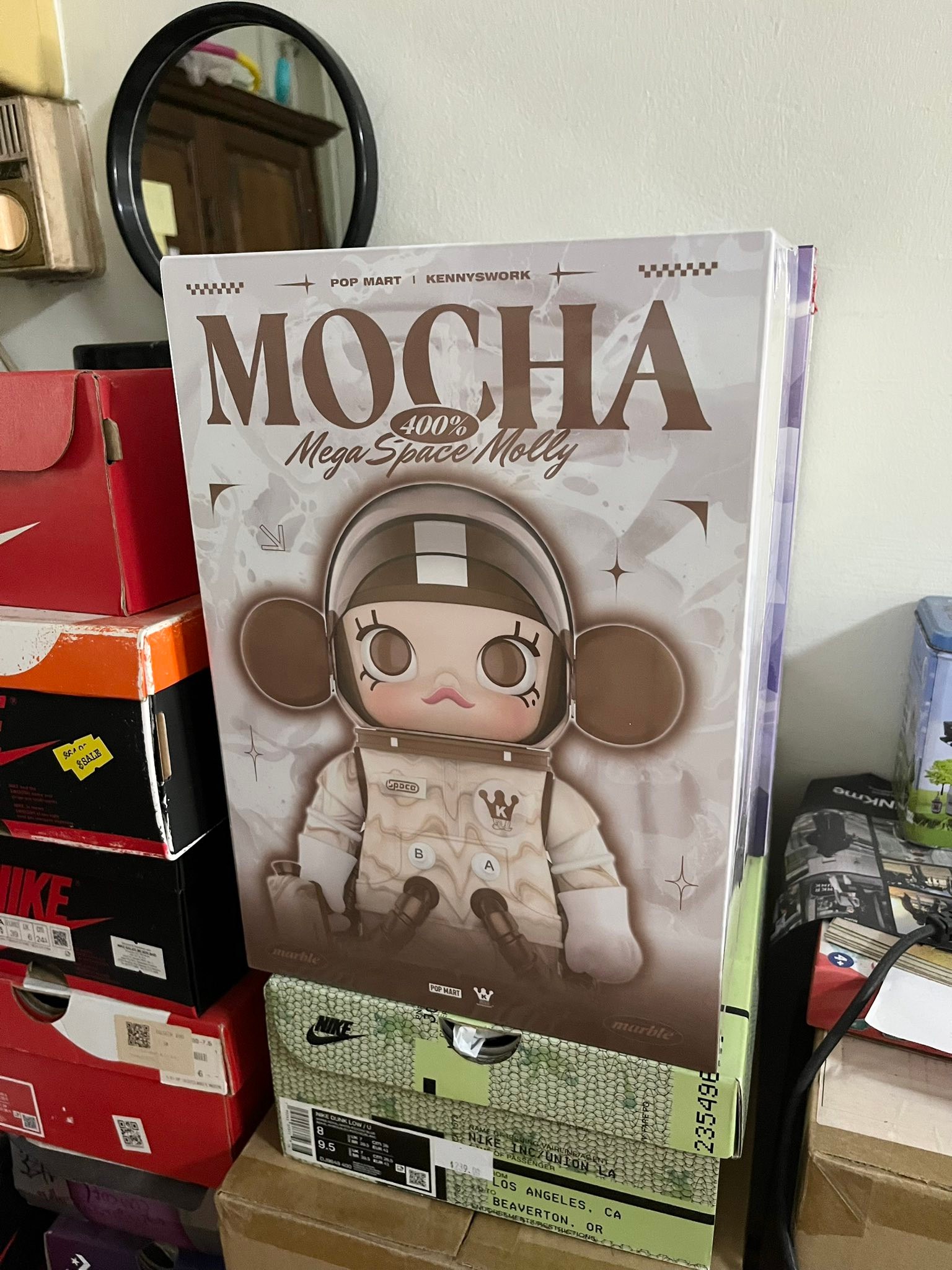 Space Molly 400% Mocha