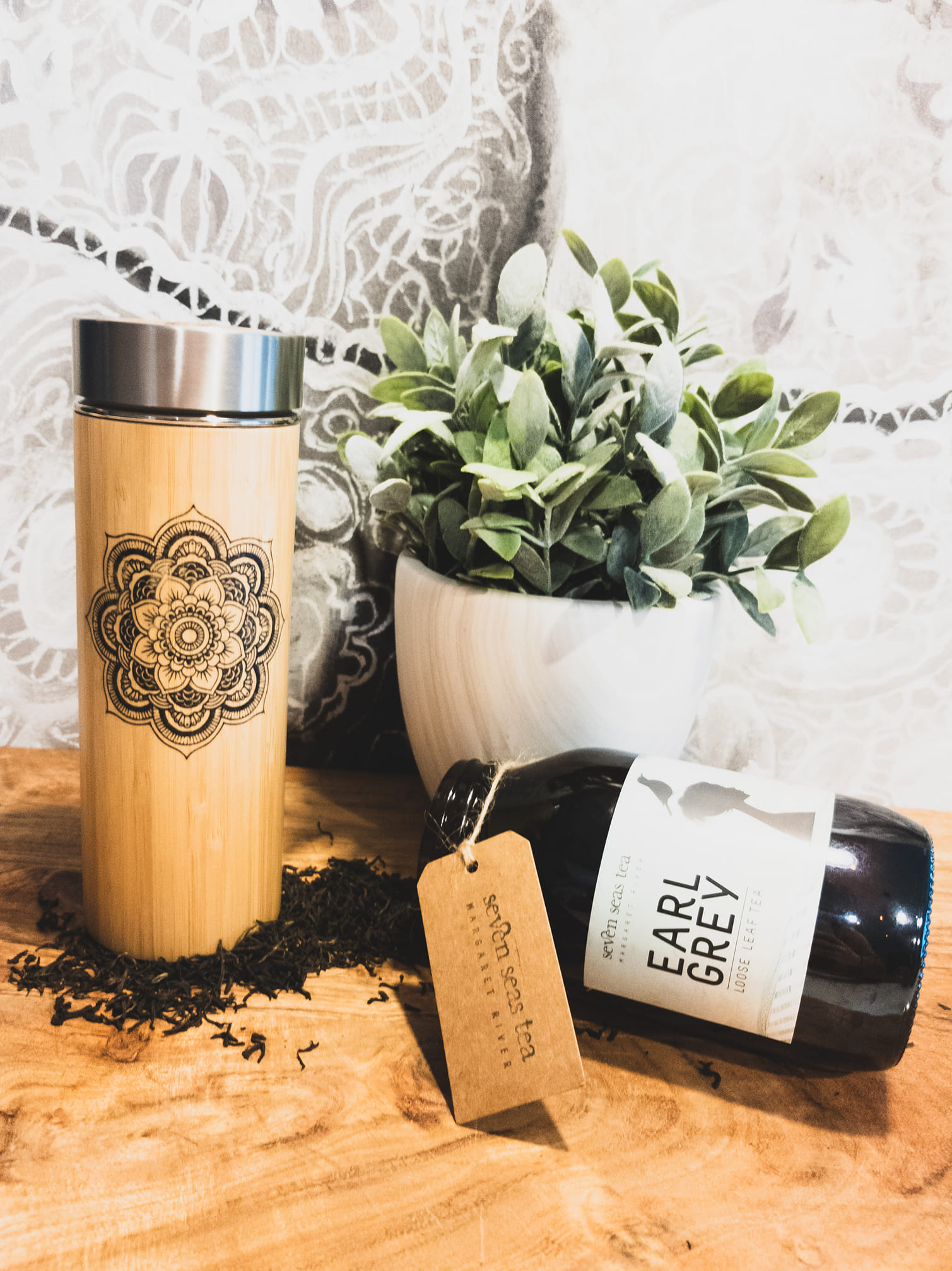 Pretty and practical, our T2 Double Walled Glass Rose Gold Flask 