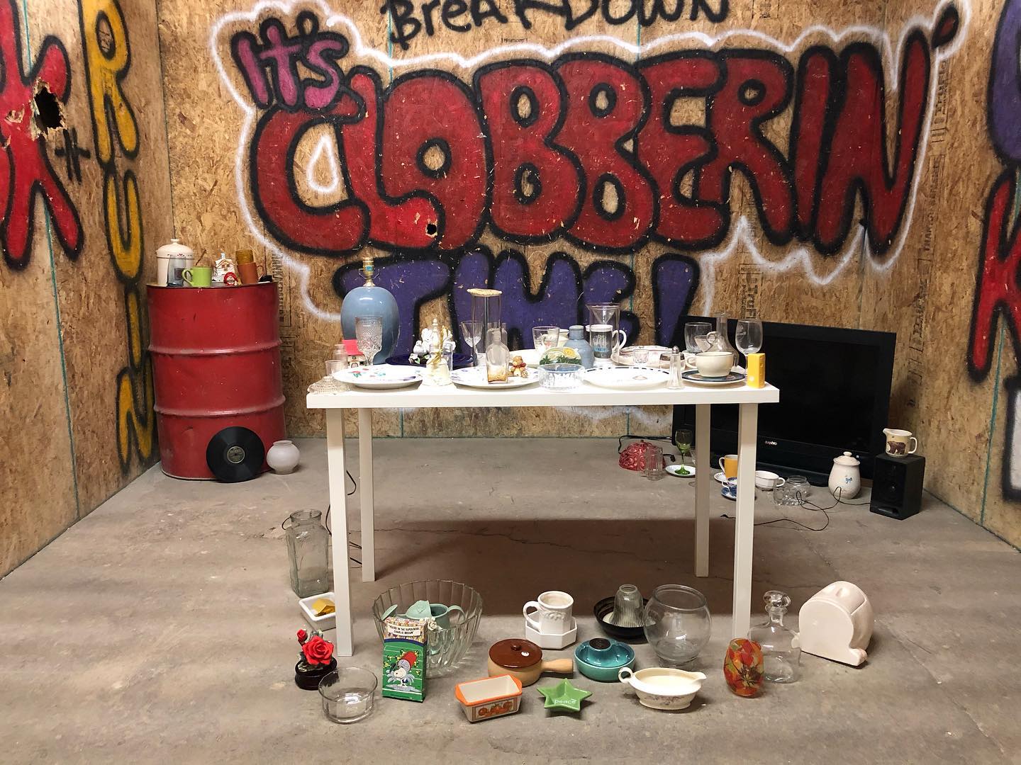 We love it when our customers... - Breakdown Rage Room LLC