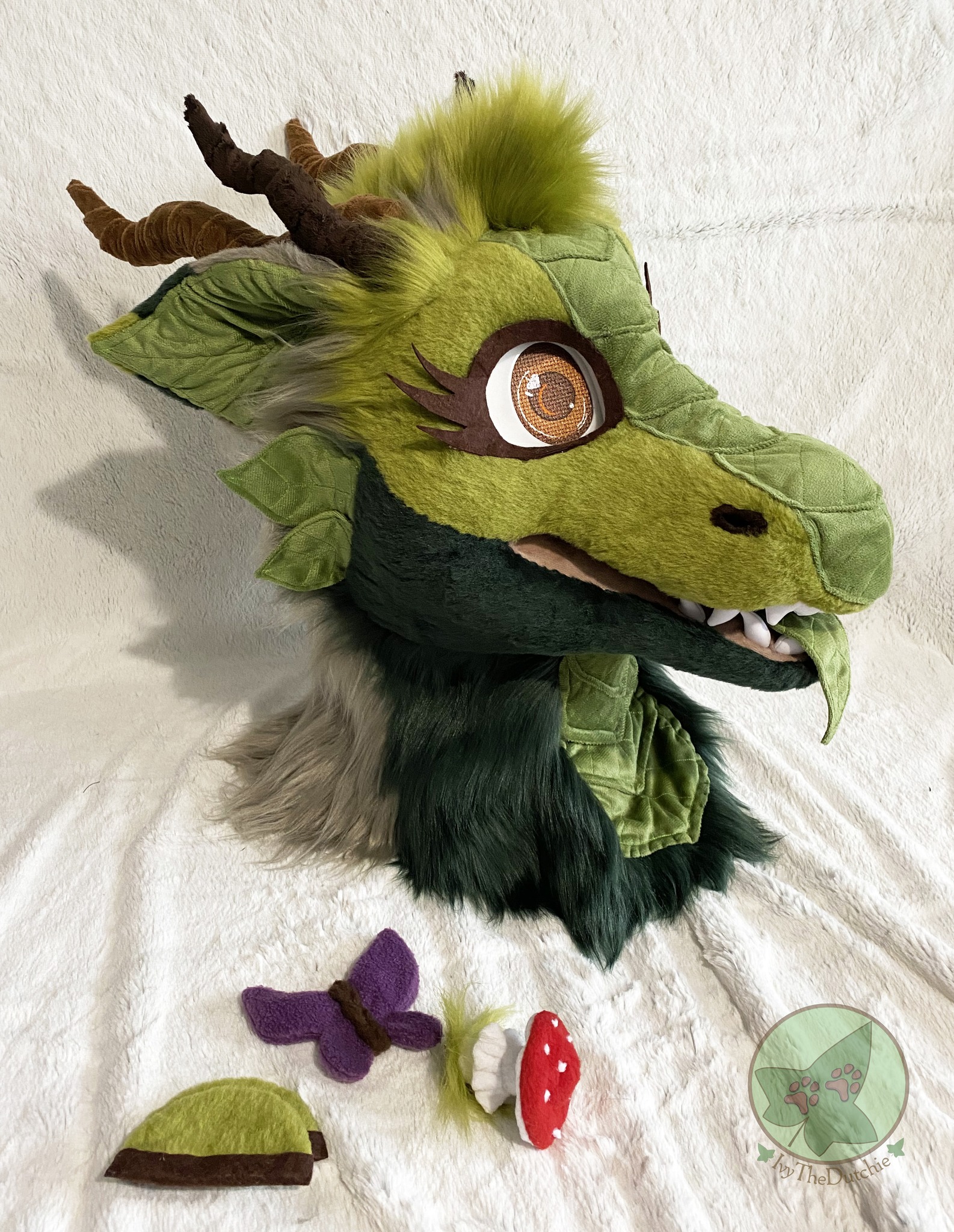 The dragon head is done^^ 🐲🍃🍃 fursuit WIP...✨ display picture 1