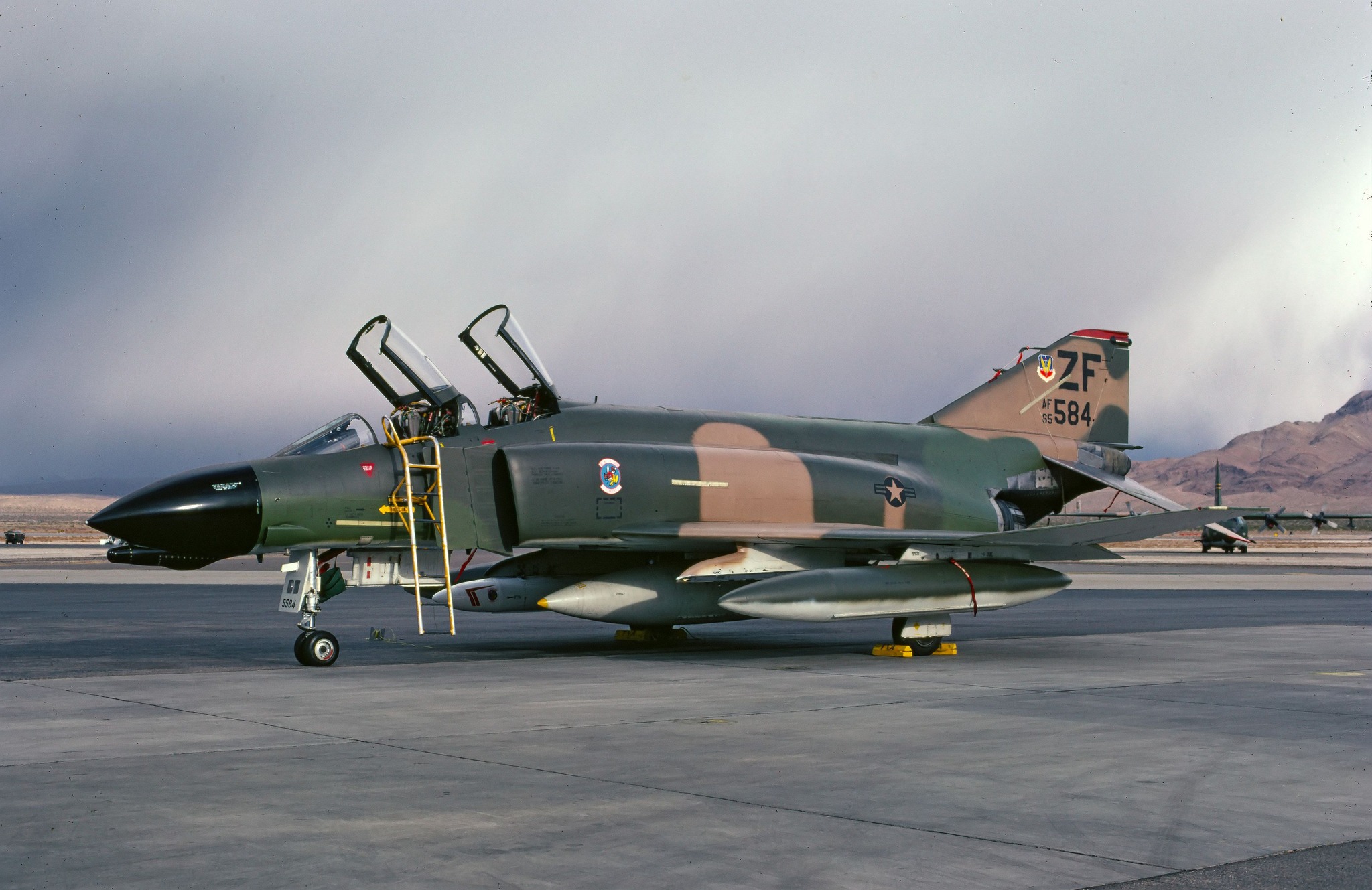 3 x F-4 Phantom II, Diecast, 1:48, Armour- Franklin mint full picture