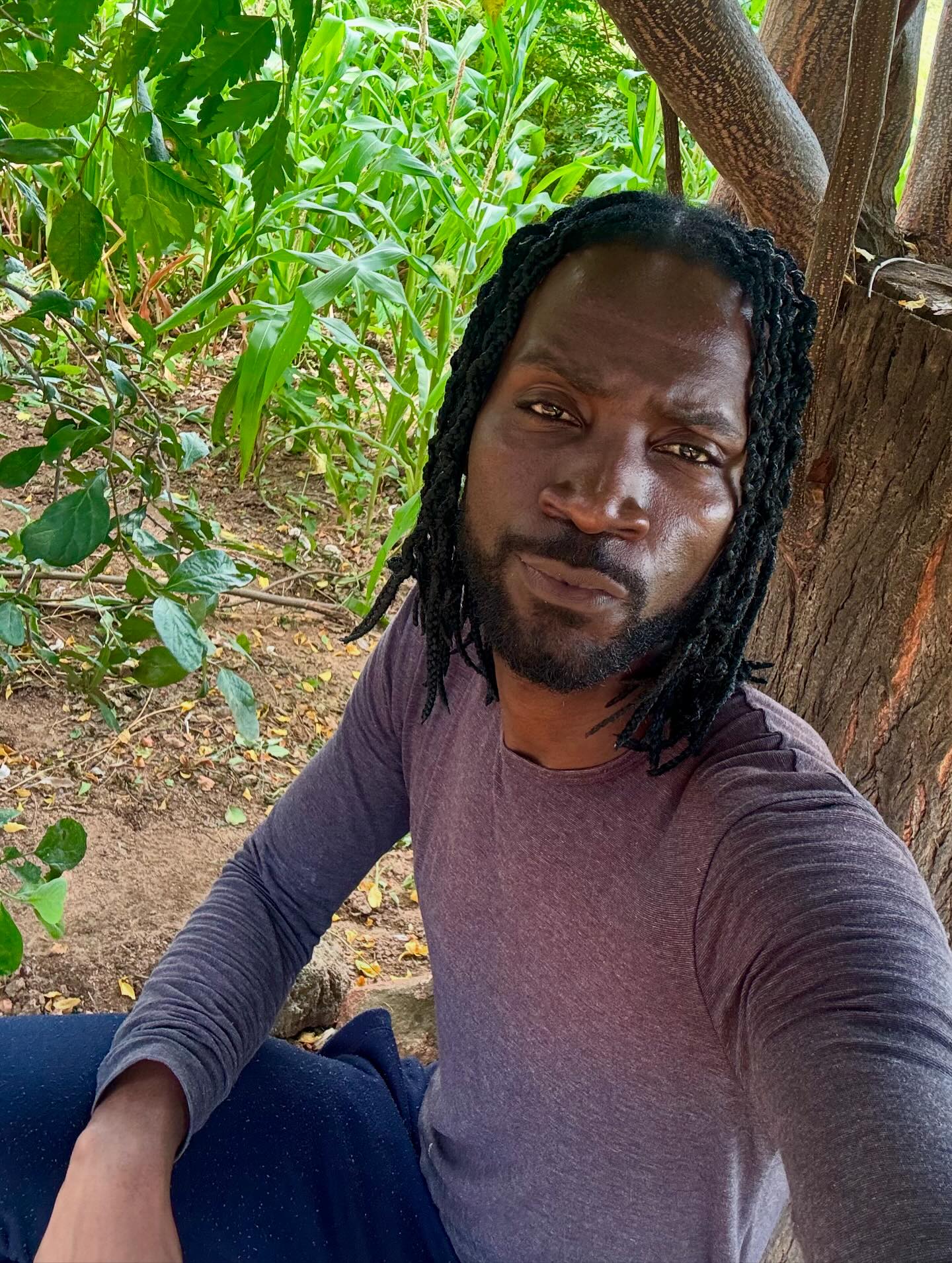 Kingsley - Somewhere in Africa a beautiful gay man is under a tree ...