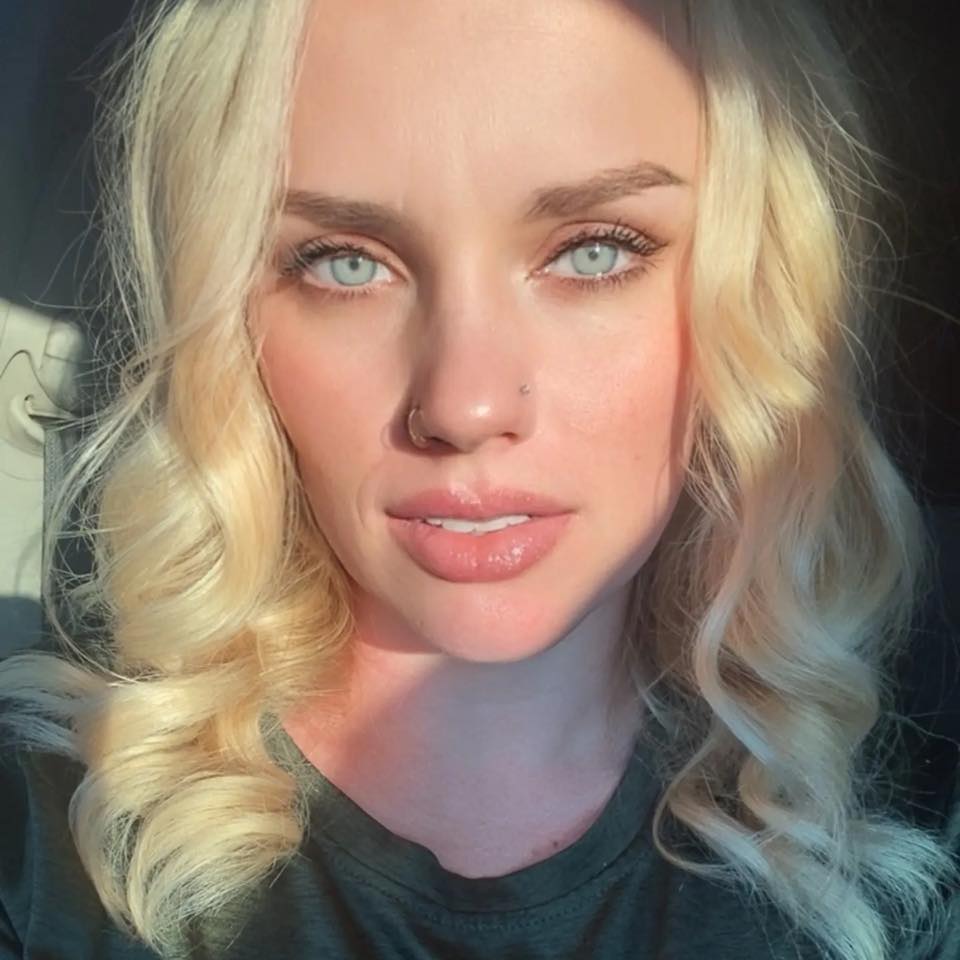 Jessica Armstrong
